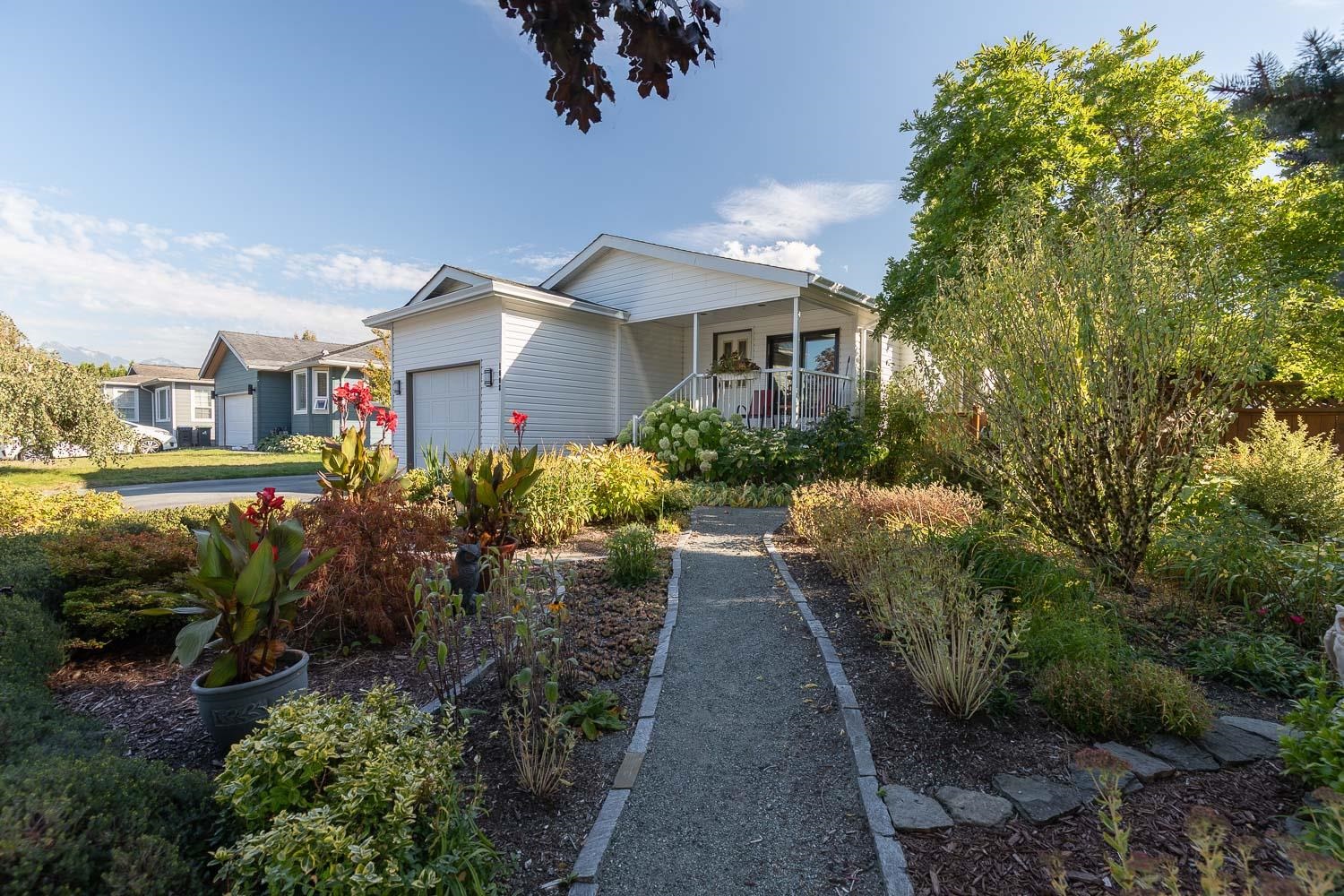 1008 EDGEWATER CRESCENT, Squamish BC V6B 0B2, R3170515, BC,