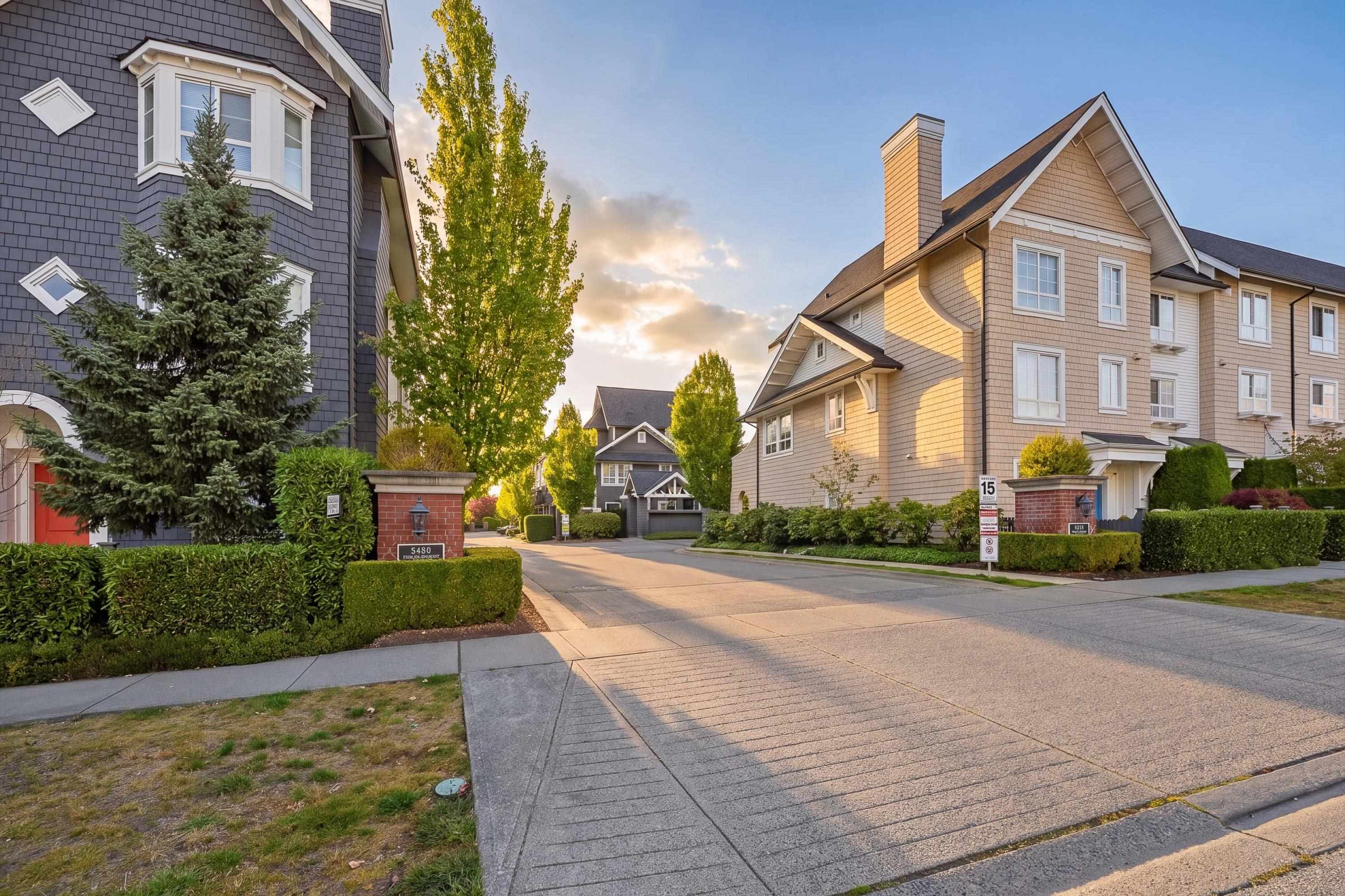 23 8438 207A STREET, R3170573, BC,