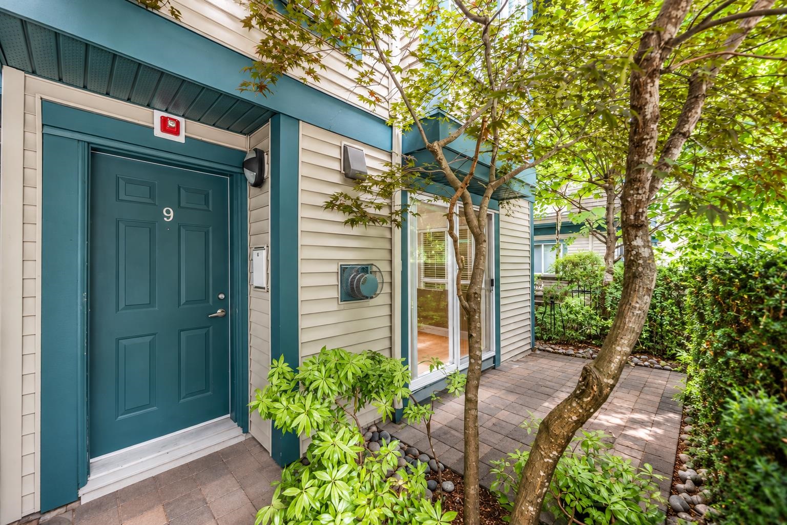 9 288 ST. DAVIDS AVENUE, R3170582, BC,