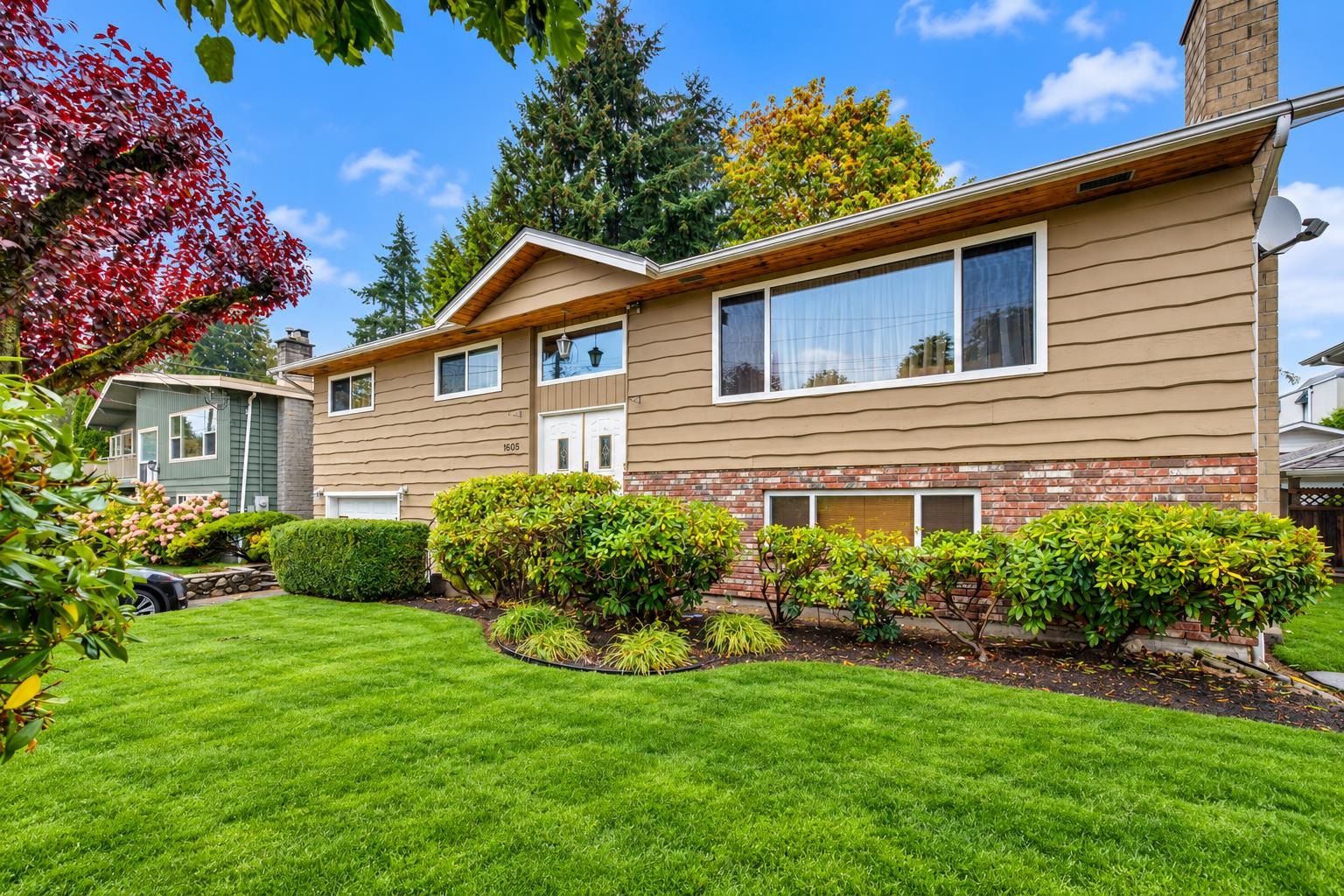 1605 CORNELL AVENUE, Coquitlam BC V3J 3A2, R3170652, BC,