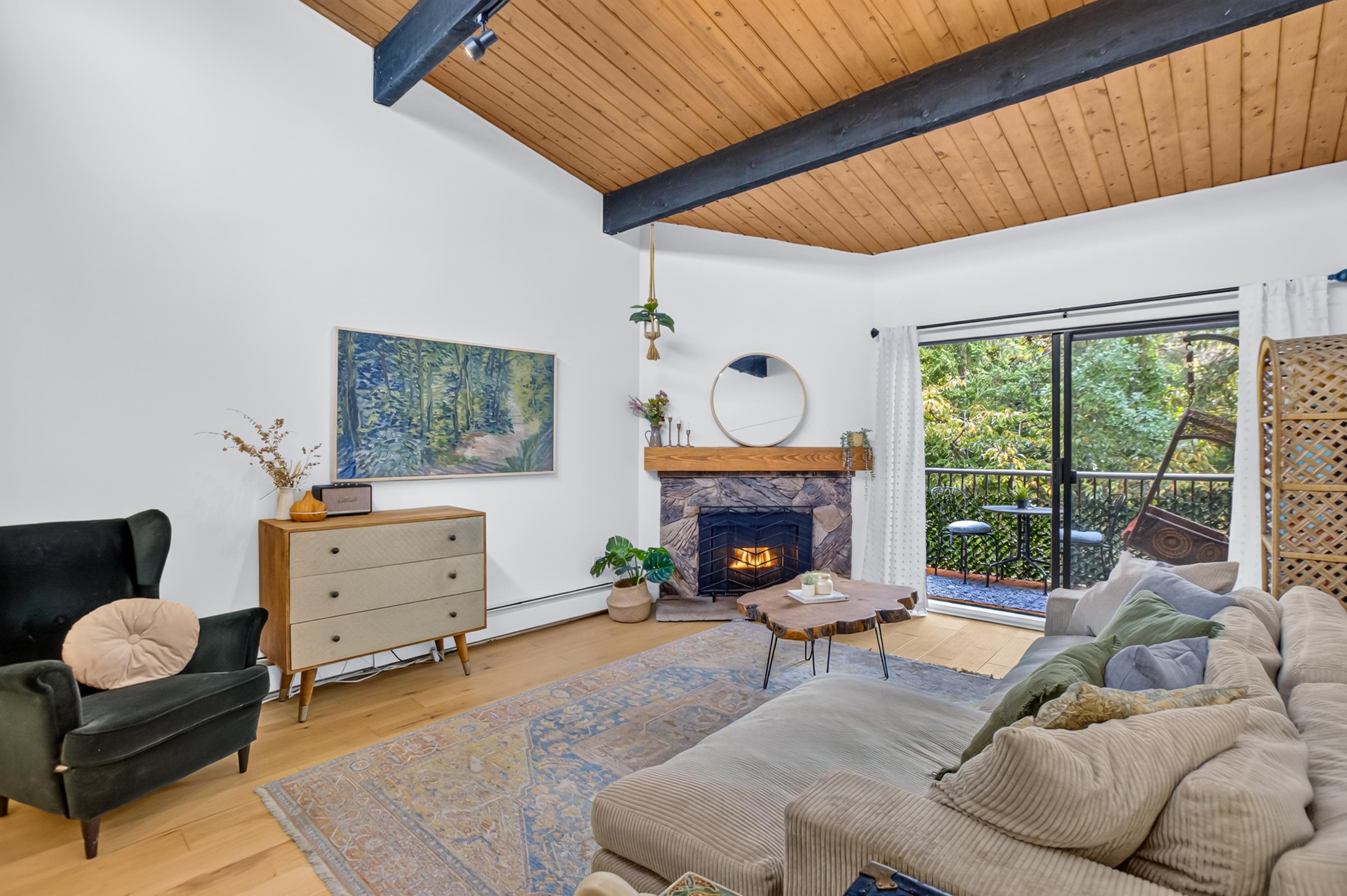 324 9101 HORNE STREET, R3170725, BC,