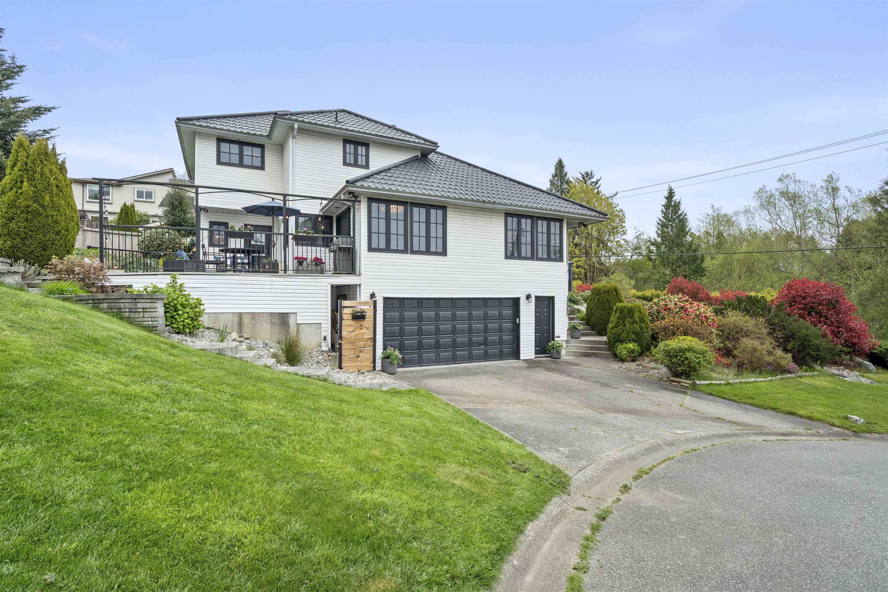 16071 8 AVENUE, Surrey BC V4A 1A1, R3170815, BC,