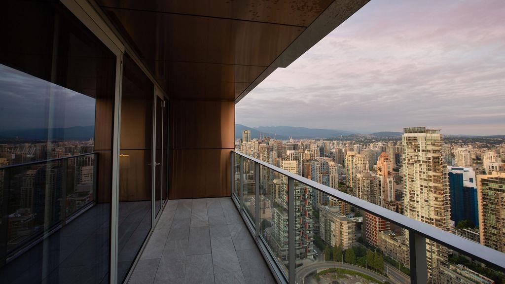 4906 1480 HOWE STREET, R3170821, BC,