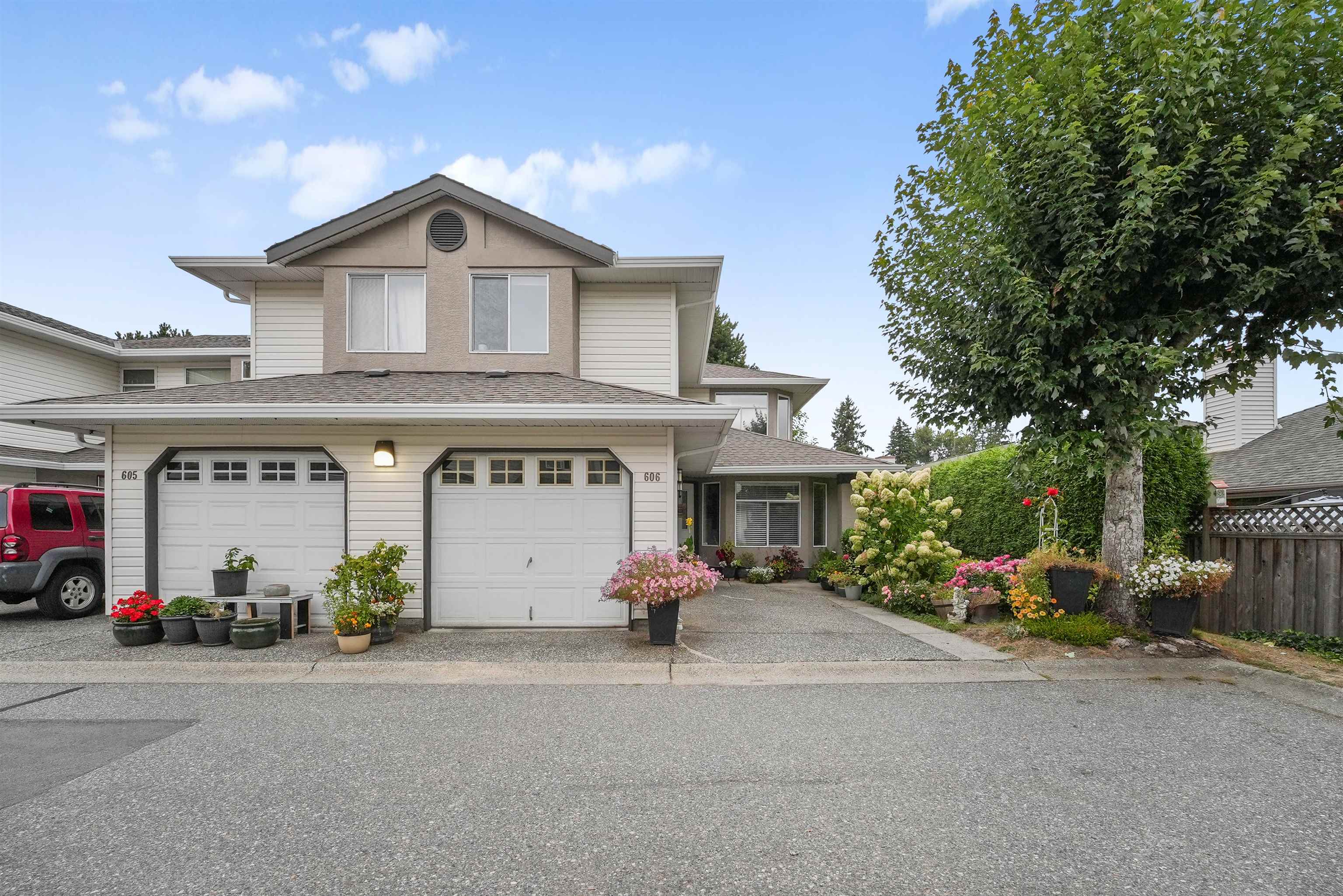 606 8260 162 A STREET STREET, R3170887, BC,