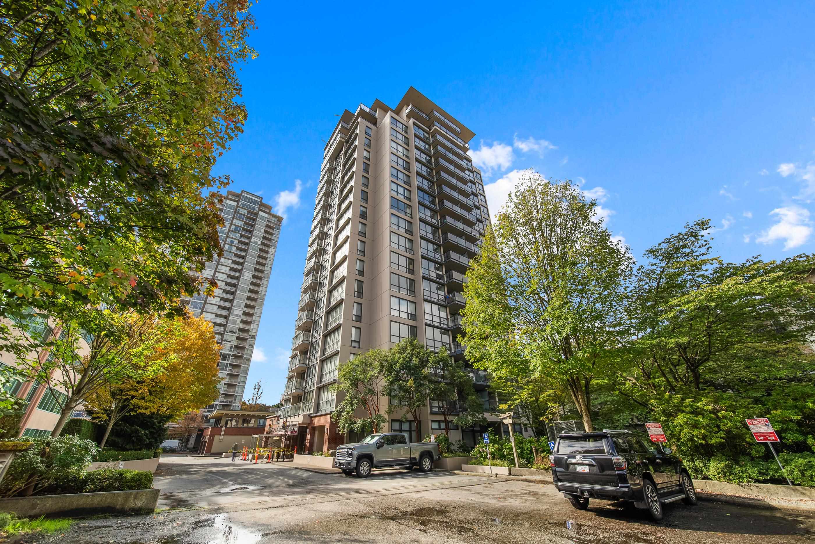 805 2959 GLEN DRIVE, R3170920, BC,