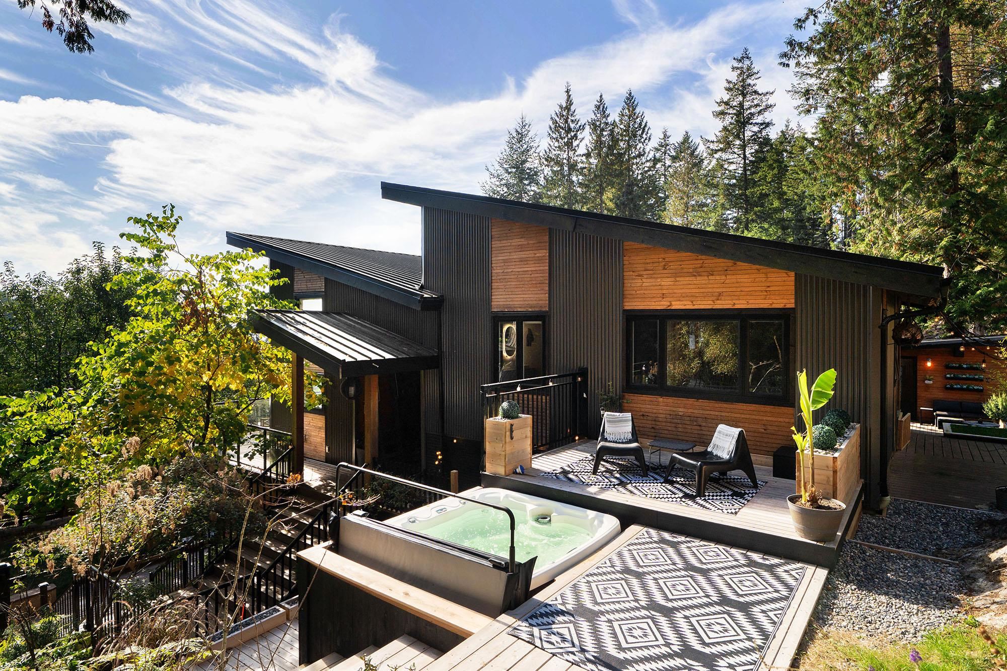 955 WINDJAMMER ROAD, Bowen Island BC V0N 1G2, R3170931, BC,
