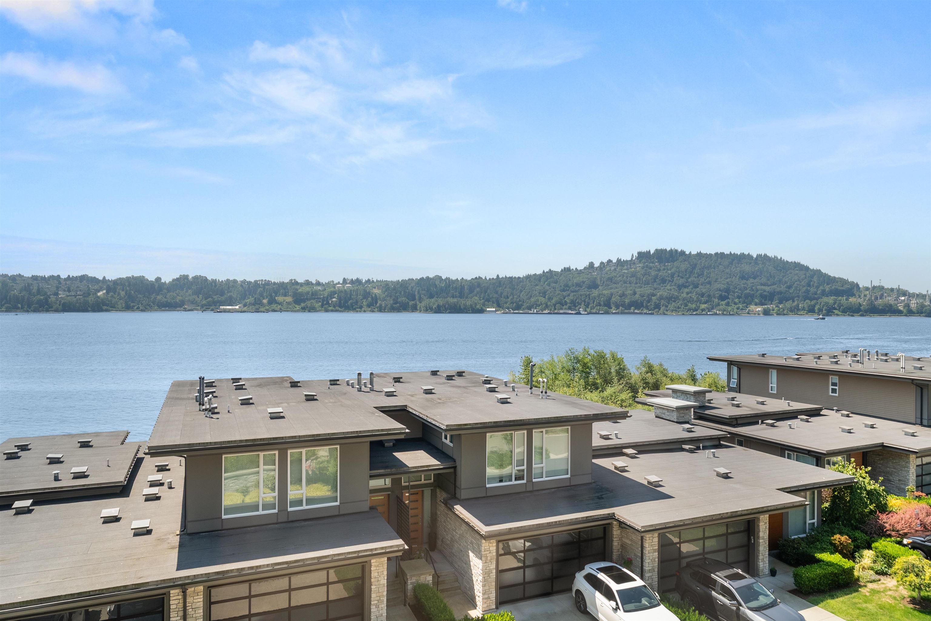 305 3911 CATES LANDING WAY, R3170947, BC,