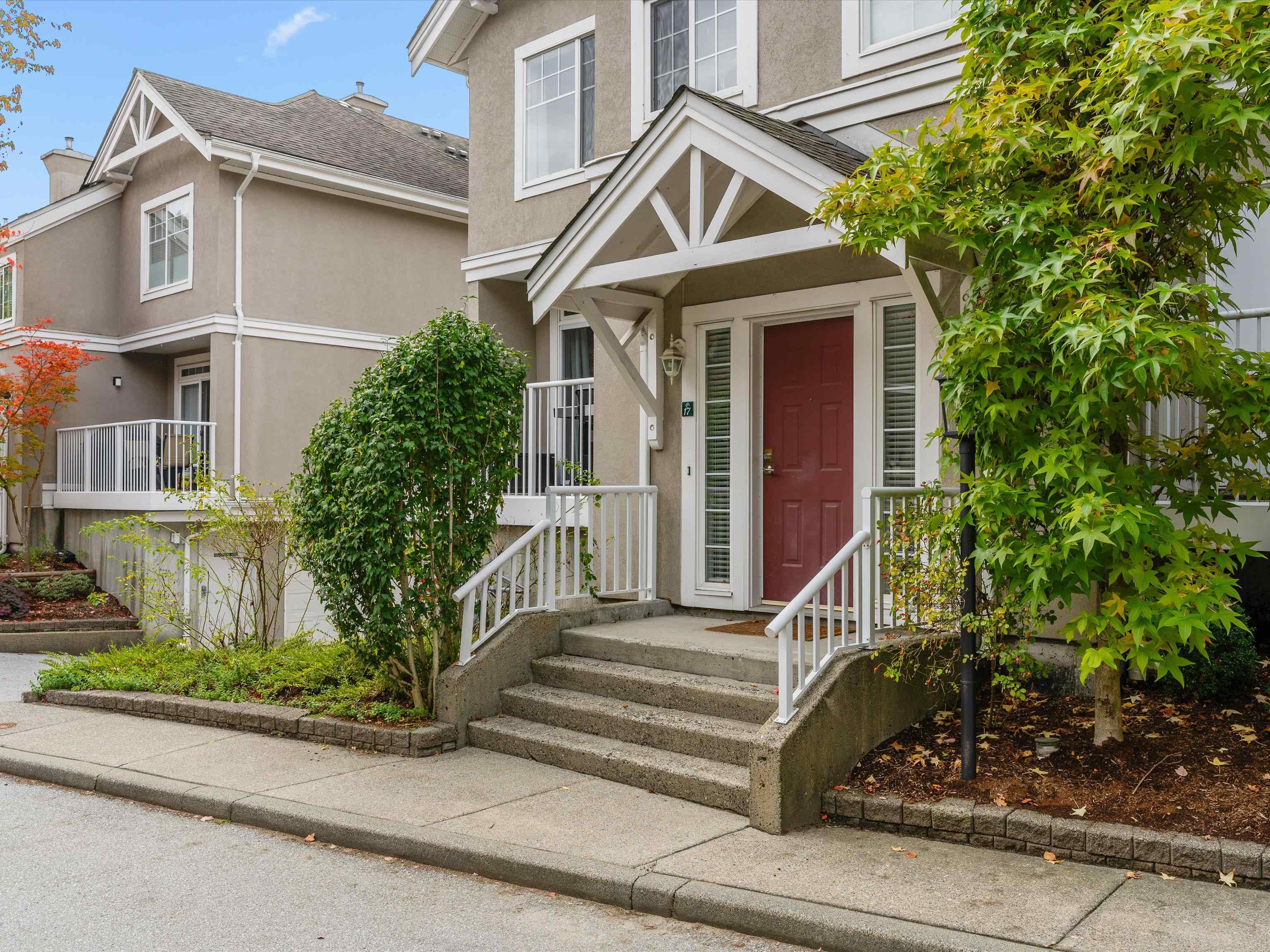 17 2422 HAWTHORNE AVENUE, R3171008, BC,