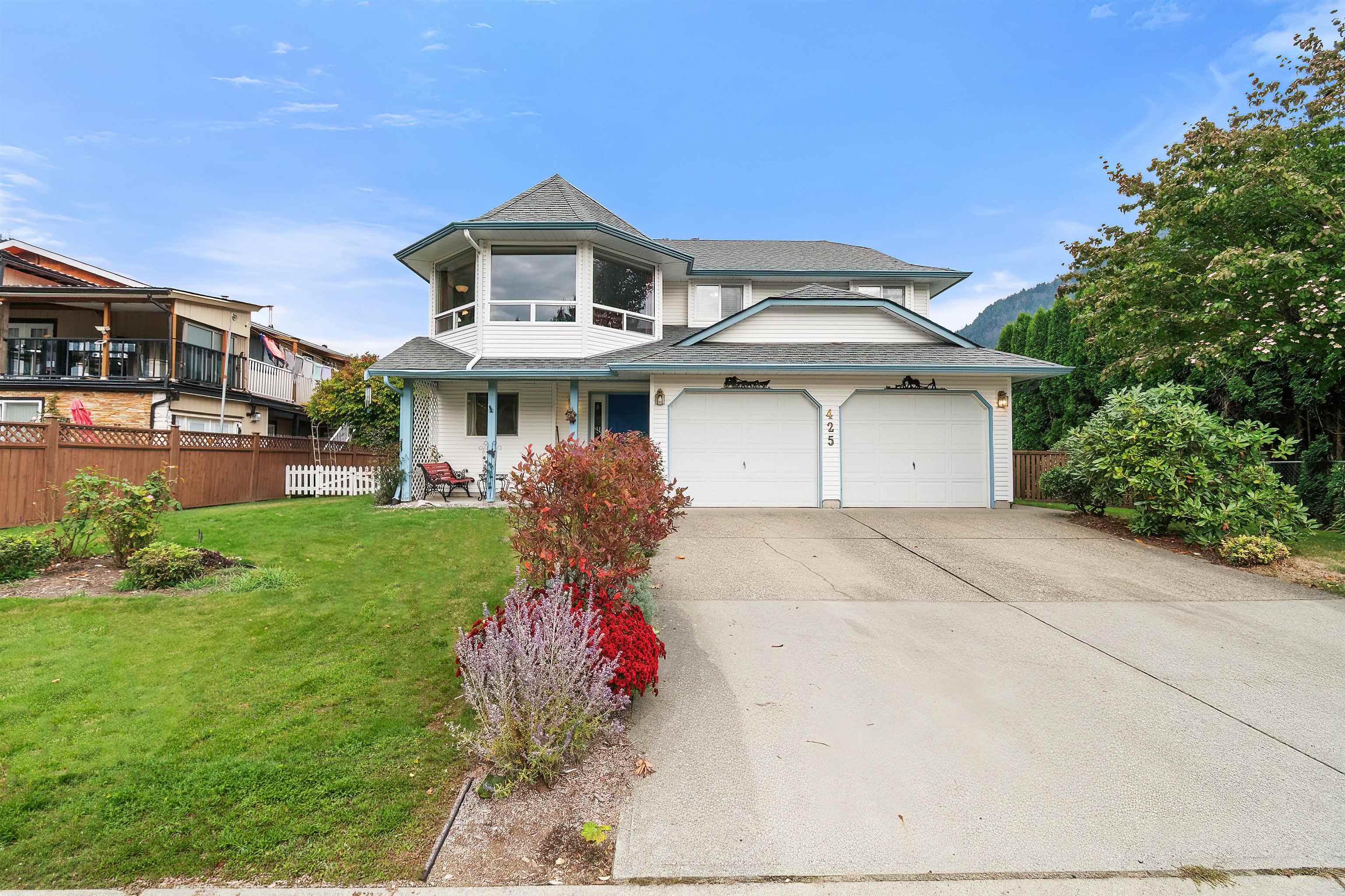 425 HADWAY DRIVE, Harrison Hot Springs BC V0M 1K0, R3171064, BC,