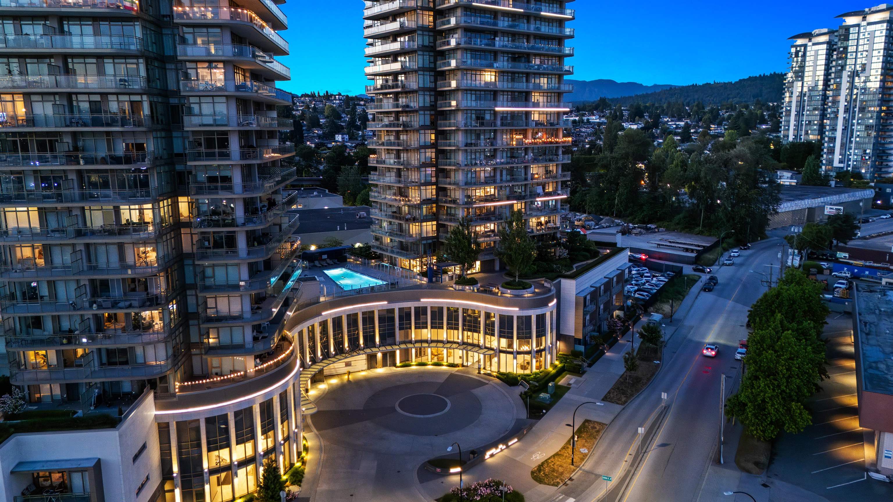 2606 5333 GORING STREET, R3171109, BC,