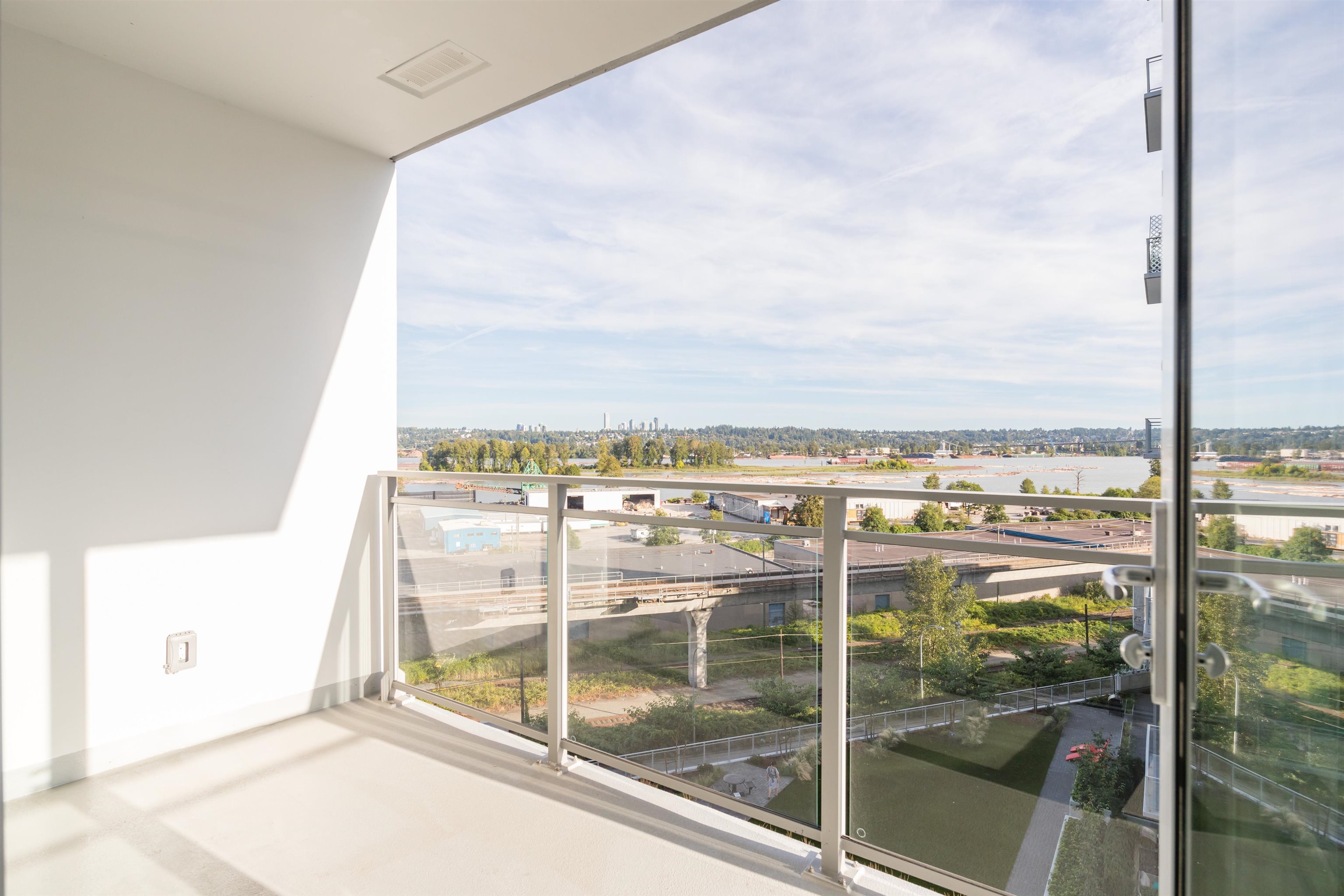 501 258 NELSON'S COURT, R3171119, BC,