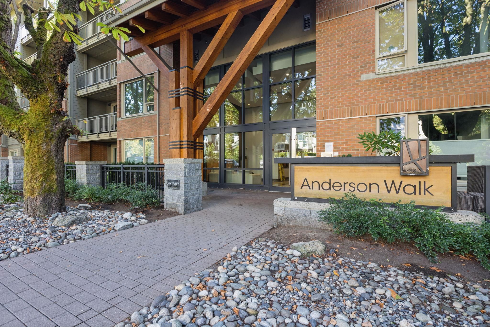 304 119 22ND STREET STREET, R3171132, BC,