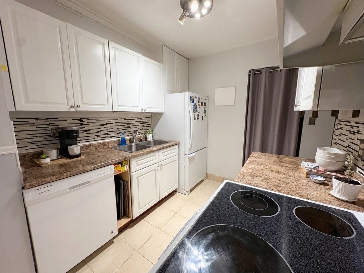 112 6105 KINGSWAY, R3171199, BC,