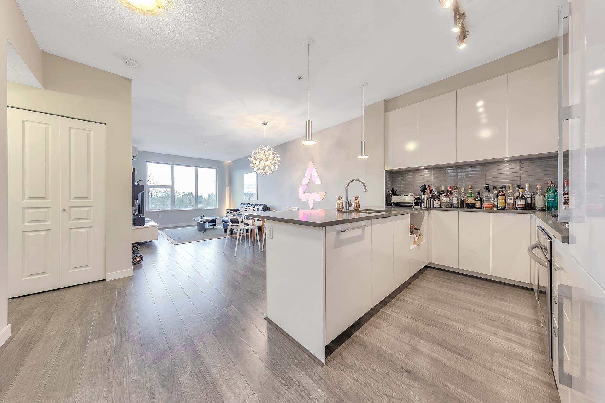 521 9311 ALEXANDRA ROAD, R3171209, BC,