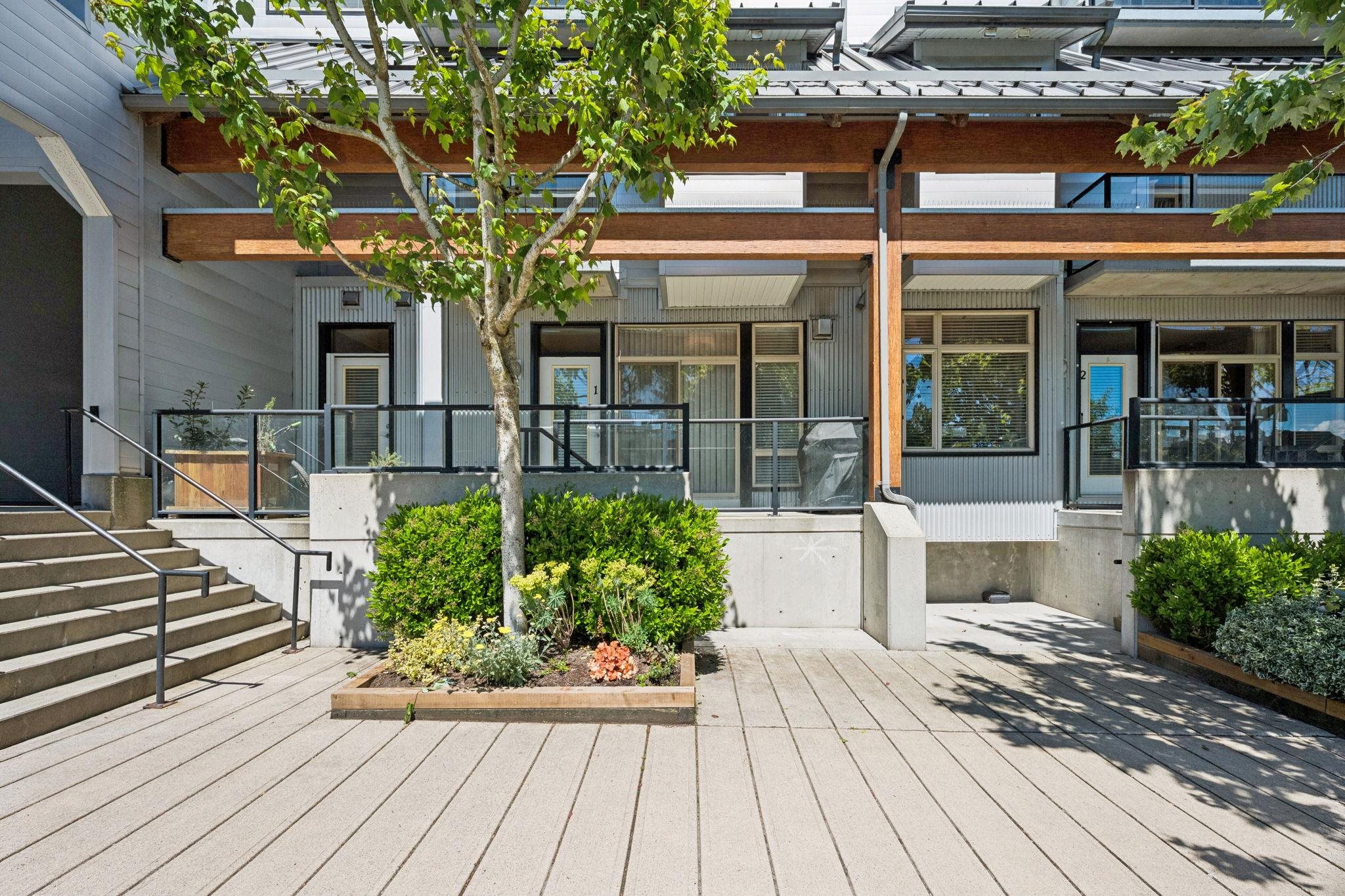 1 6233 LONDON ROAD, R3171307, BC,