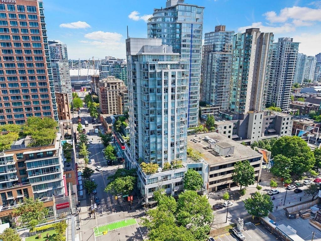 1201 480 ROBSON STREET, R3171616, BC,