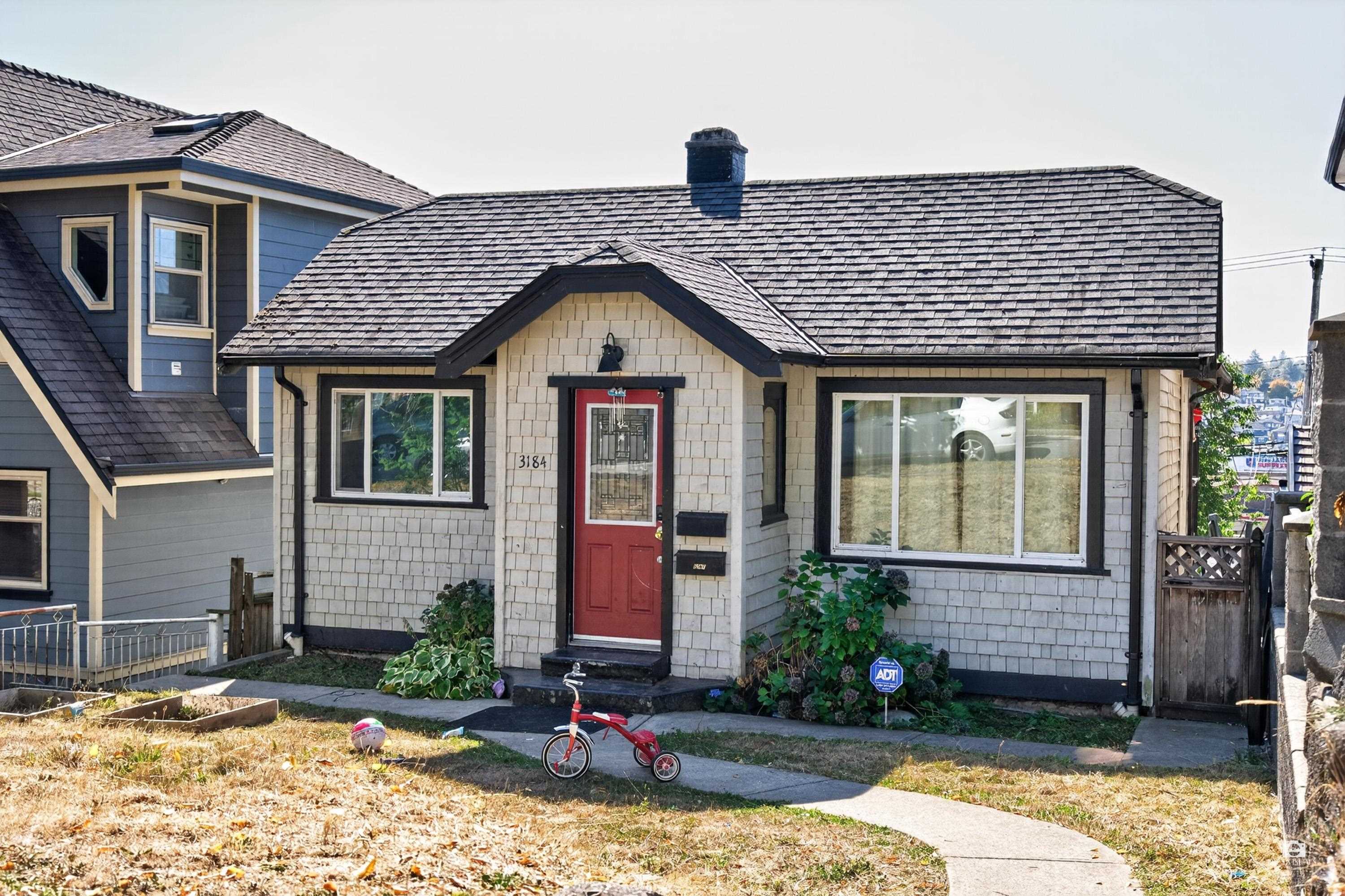 3184 E 8TH AVENUE, Vancouver BC V5M 1X6, R3171659, BC,