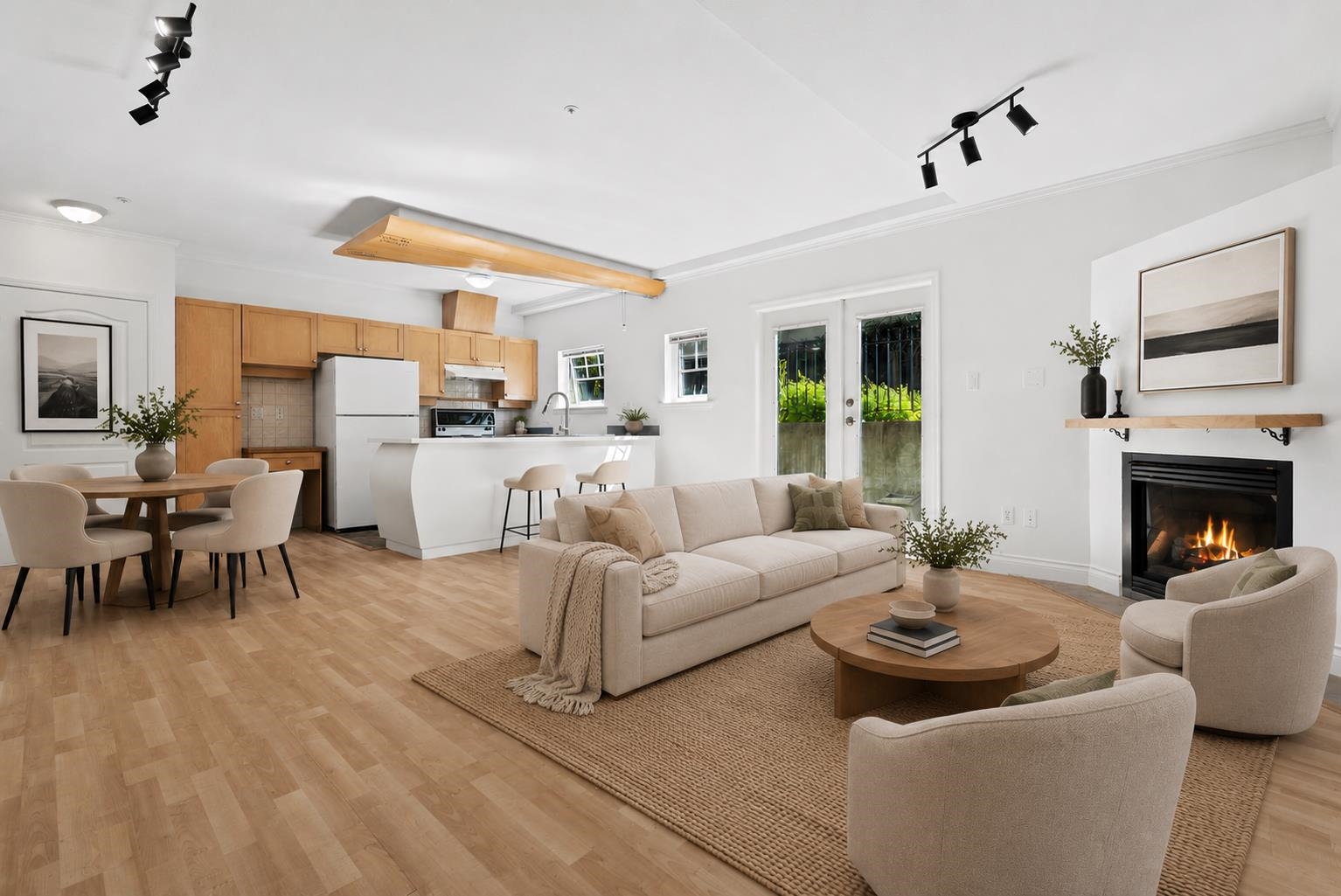 3027 W 7TH AVENUE, Vancouver BC V6K 1Z7, R3171763, BC,