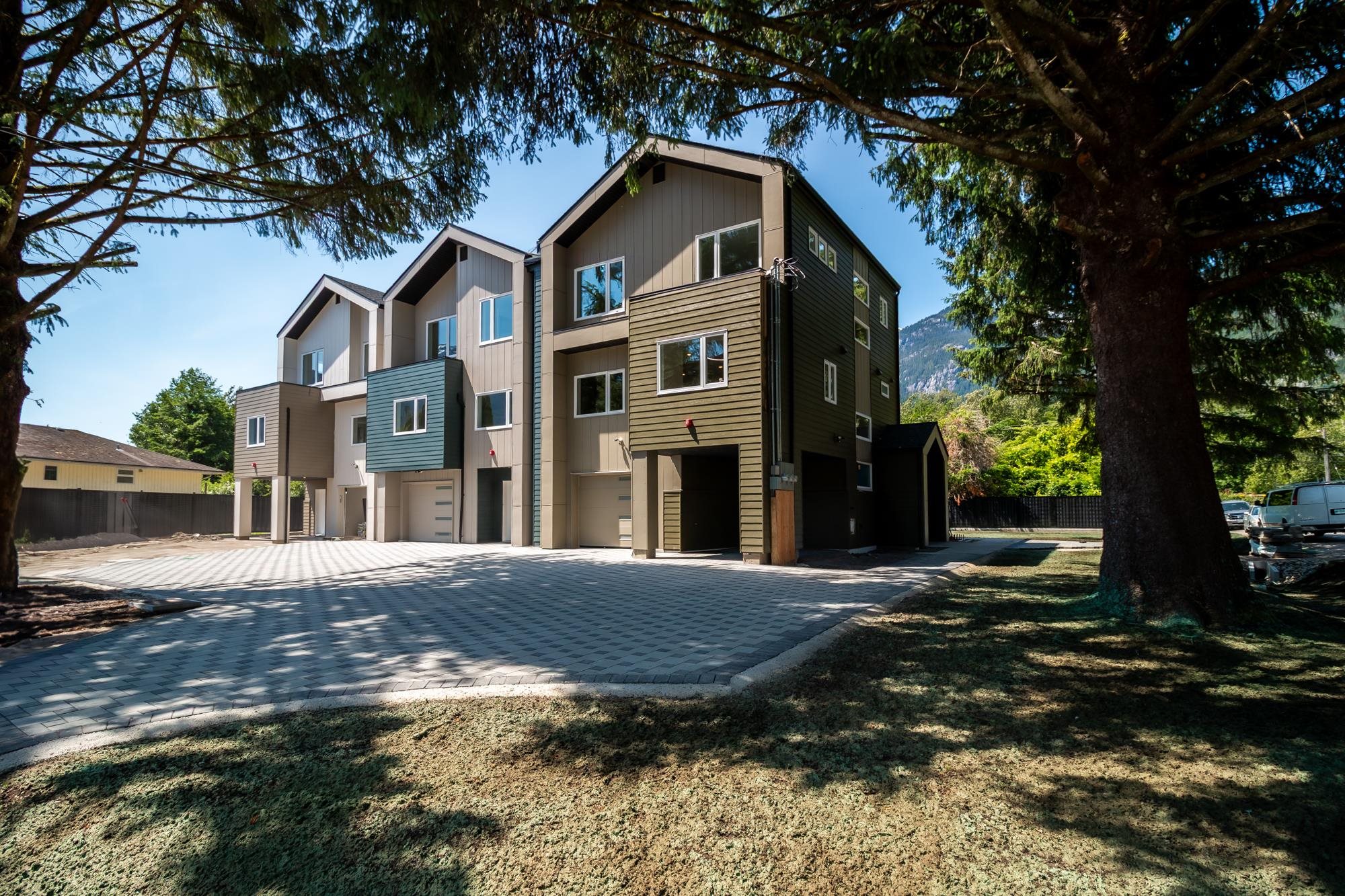 1108 MAGEE STREET, Squamish BC V8B 0E8, R3172020, BC,