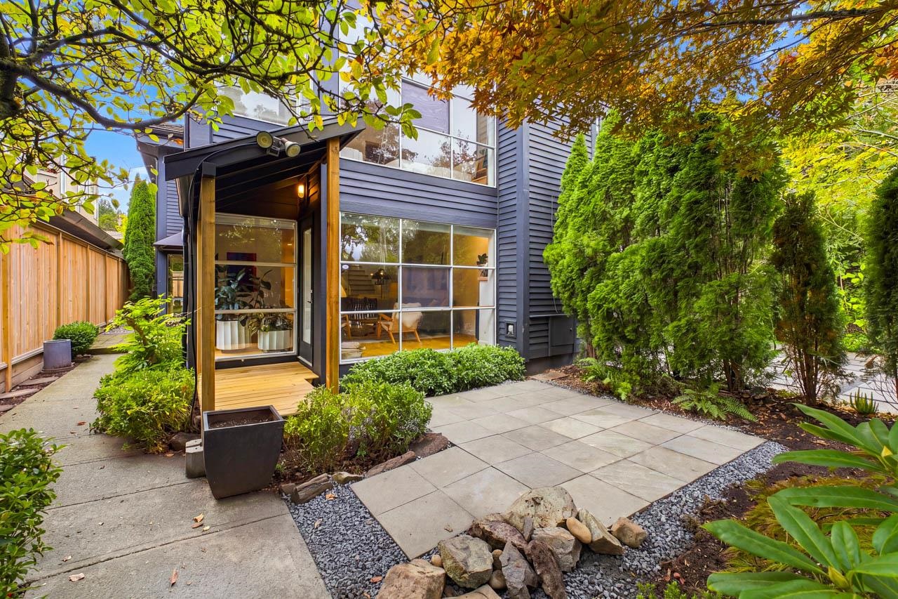 6424 BRUCE STREET, West Vancouver BC V7W 2G6, R3172211, BC,