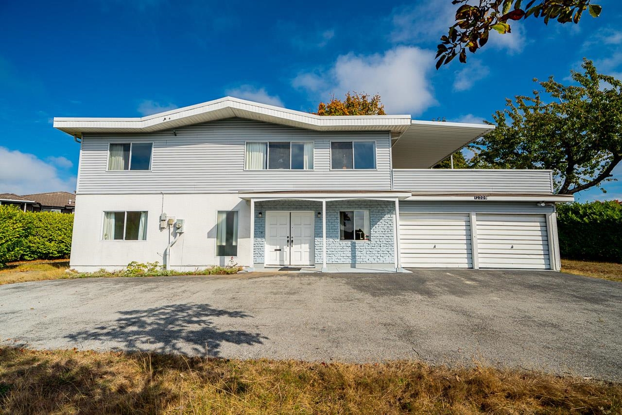 12209 64 AVENUE, Surrey BC V3W 1W6, R3172260, BC,