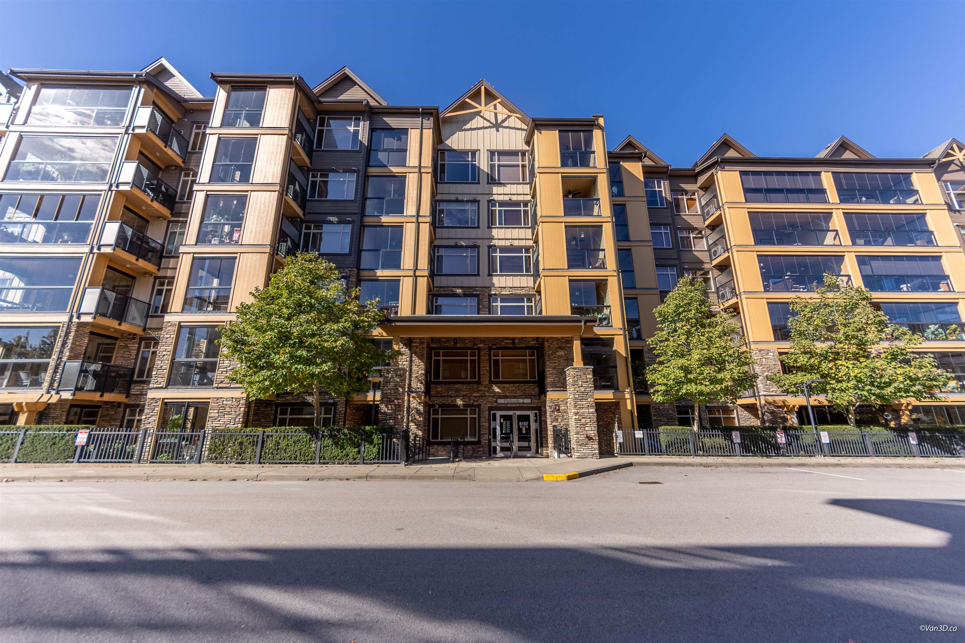 316 8157 207 STREET, R3172317, BC,