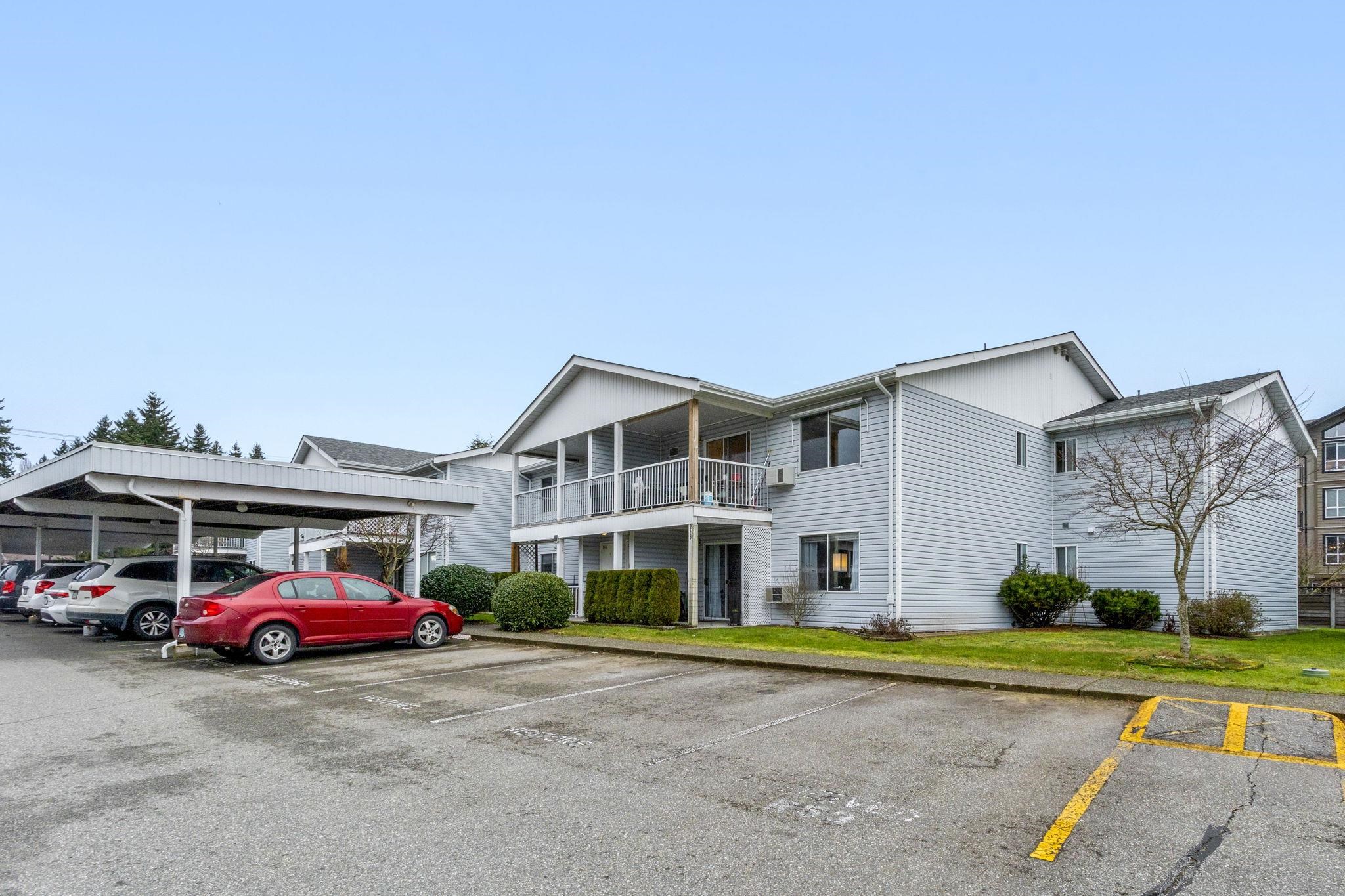 244 32691 GARIBALDI DRIVE, R3172327, BC,