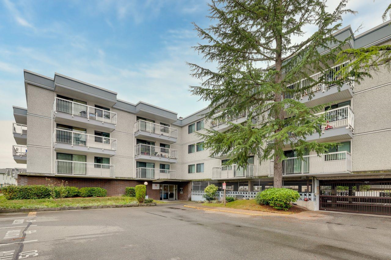 212 6420 BUSWELL STREET, R3172367, BC,