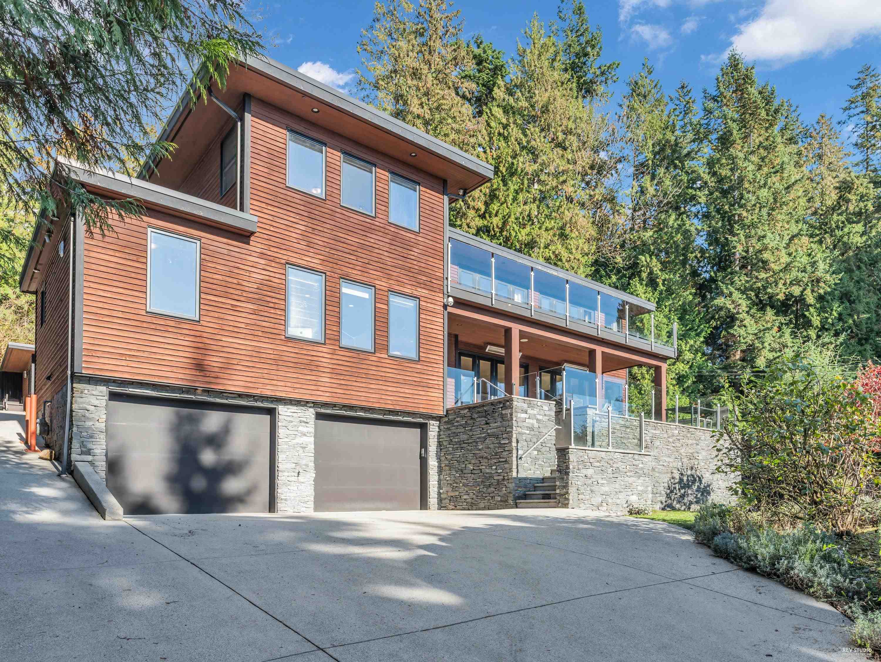 4742 CAULFEILD DRIVE, West Vancouver BC V7W 1G5, R3172471, BC,