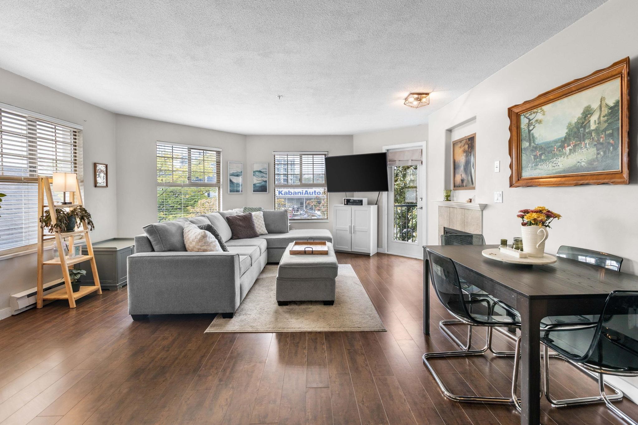 201 215 TWELFTH STREET, R3172509, BC,
