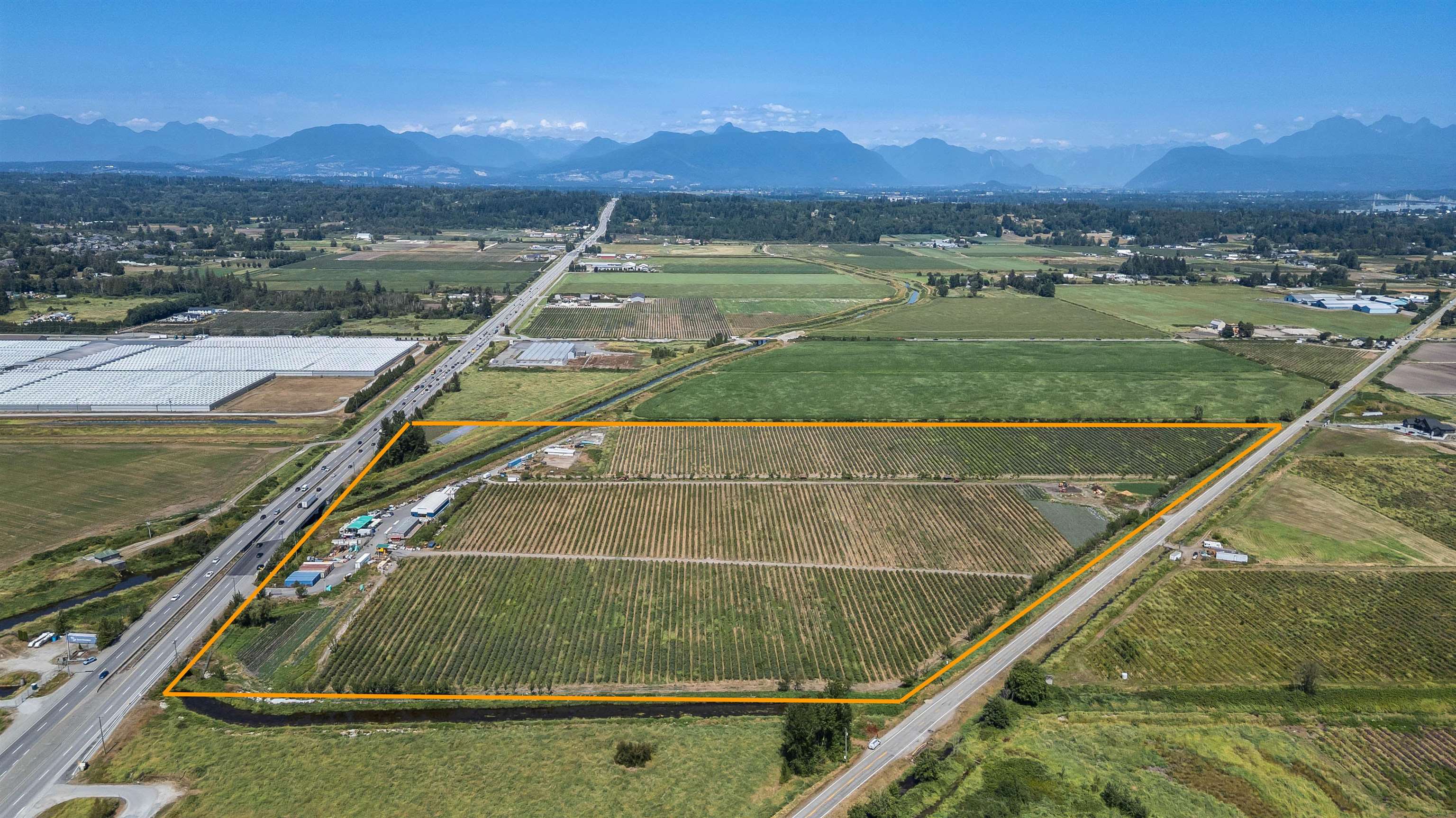 7650 176 STREET, Surrey BC V3S 7B1, R3172557, BC,
