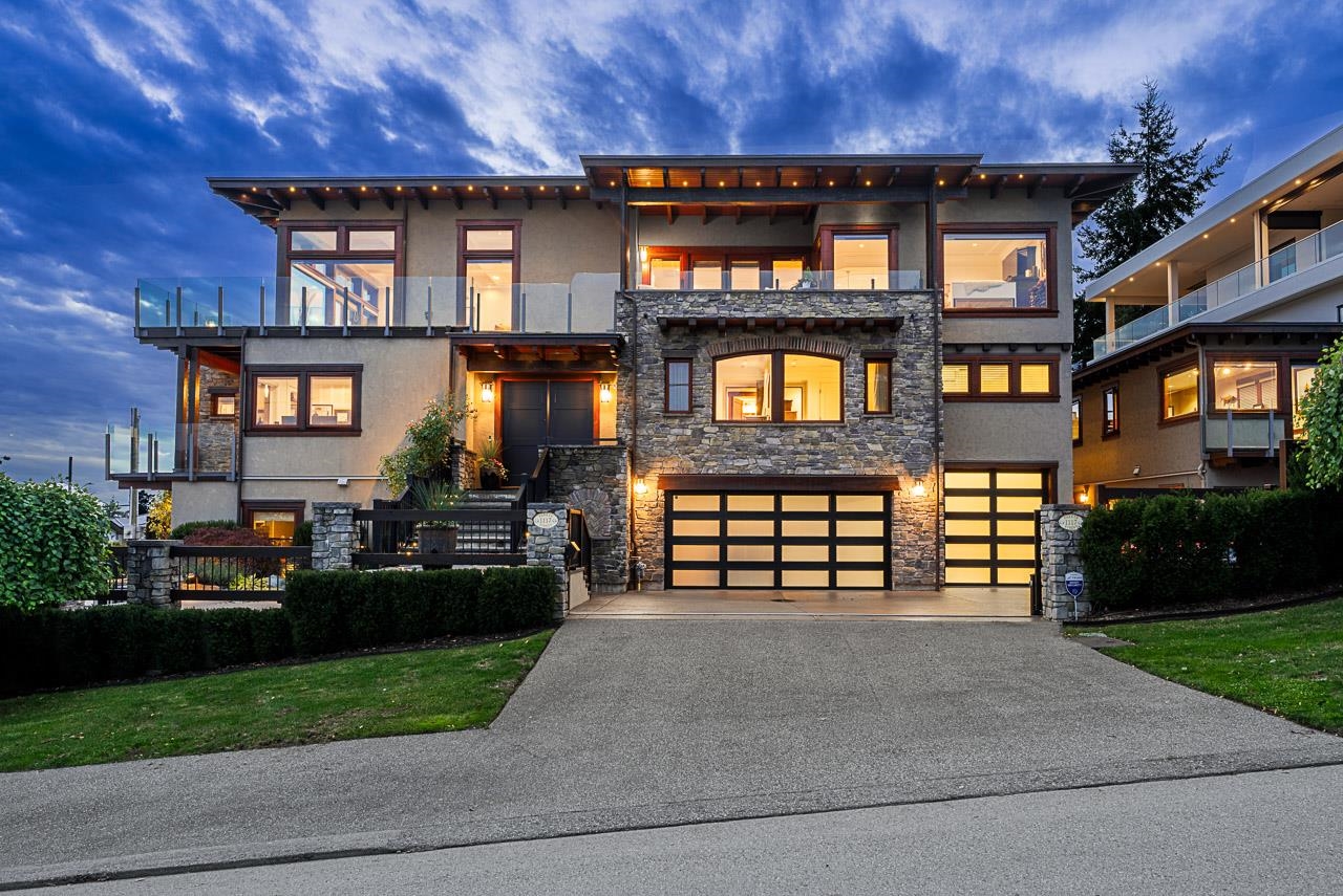 1117 PARKER STREET, White Rock BC V4B 4R8, R3172567, BC,