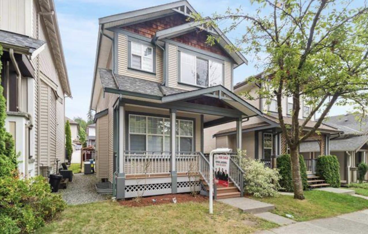 Suite 10320 243 ST, R3172585, BC,