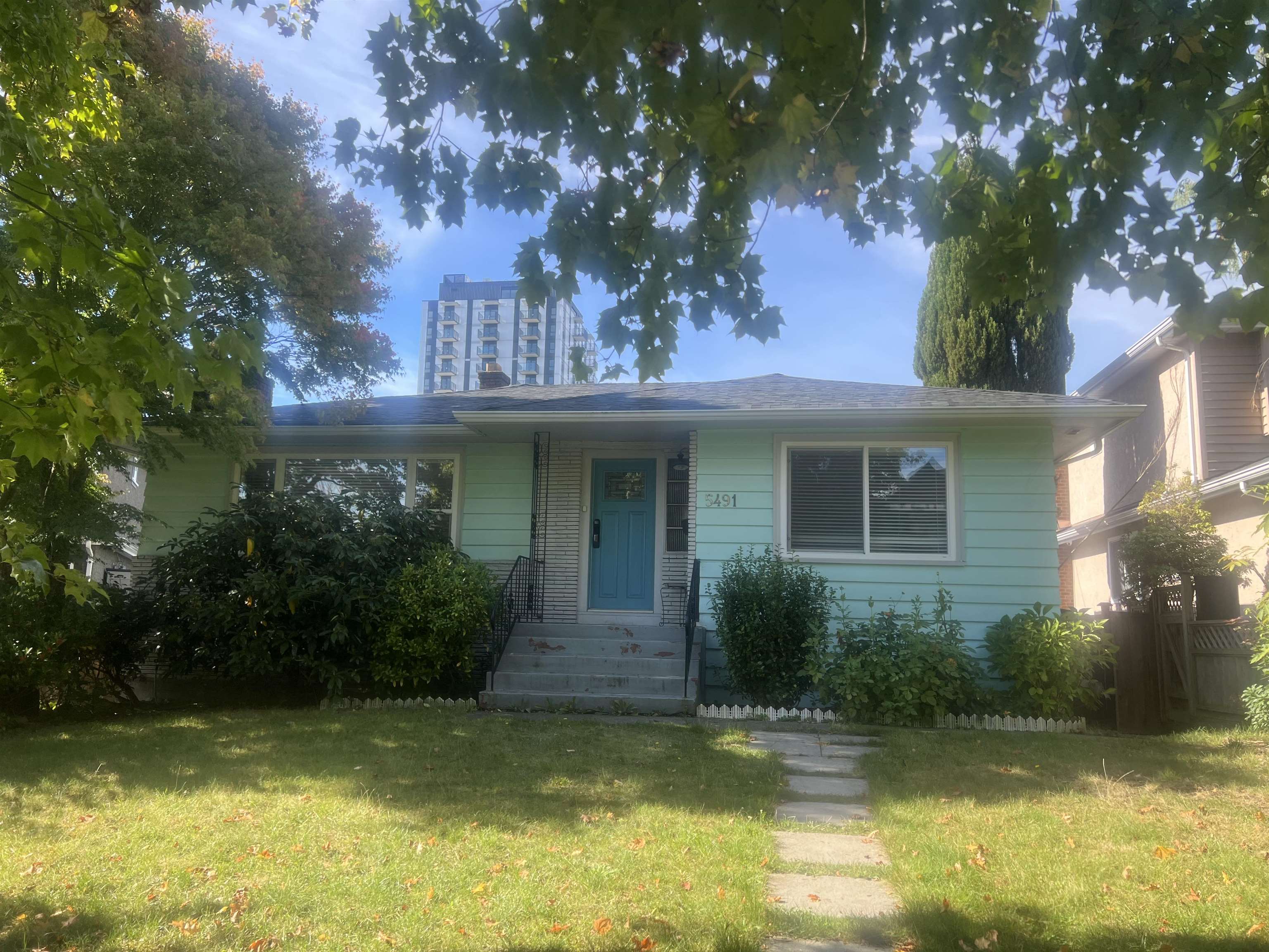 5491 ELIZABETH STREET, Vancouver BC V5X 3M3, R3172646, BC,