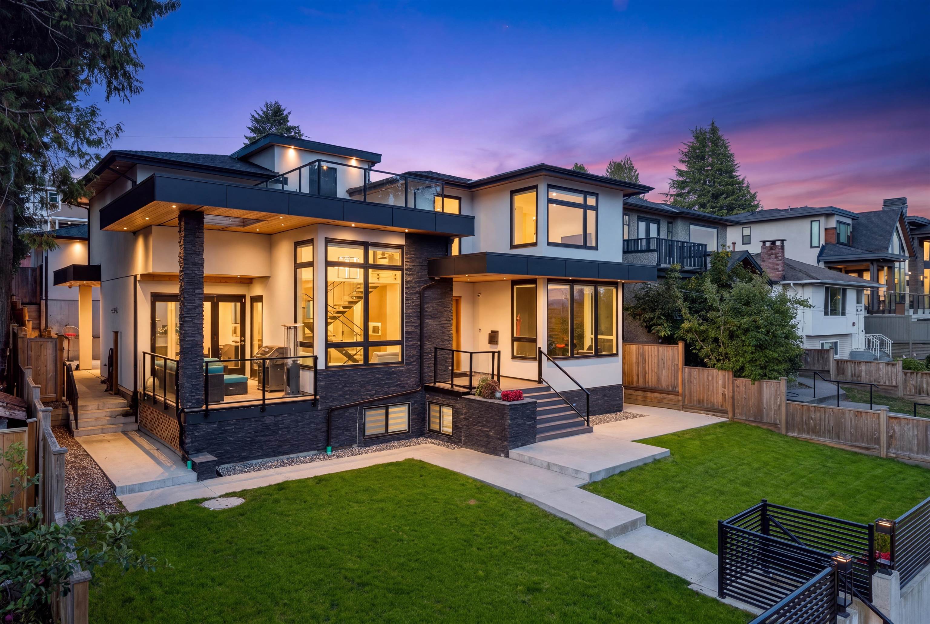 5243 CARSON STREET, Burnaby BC V5J 2Z3, R3172696, BC,