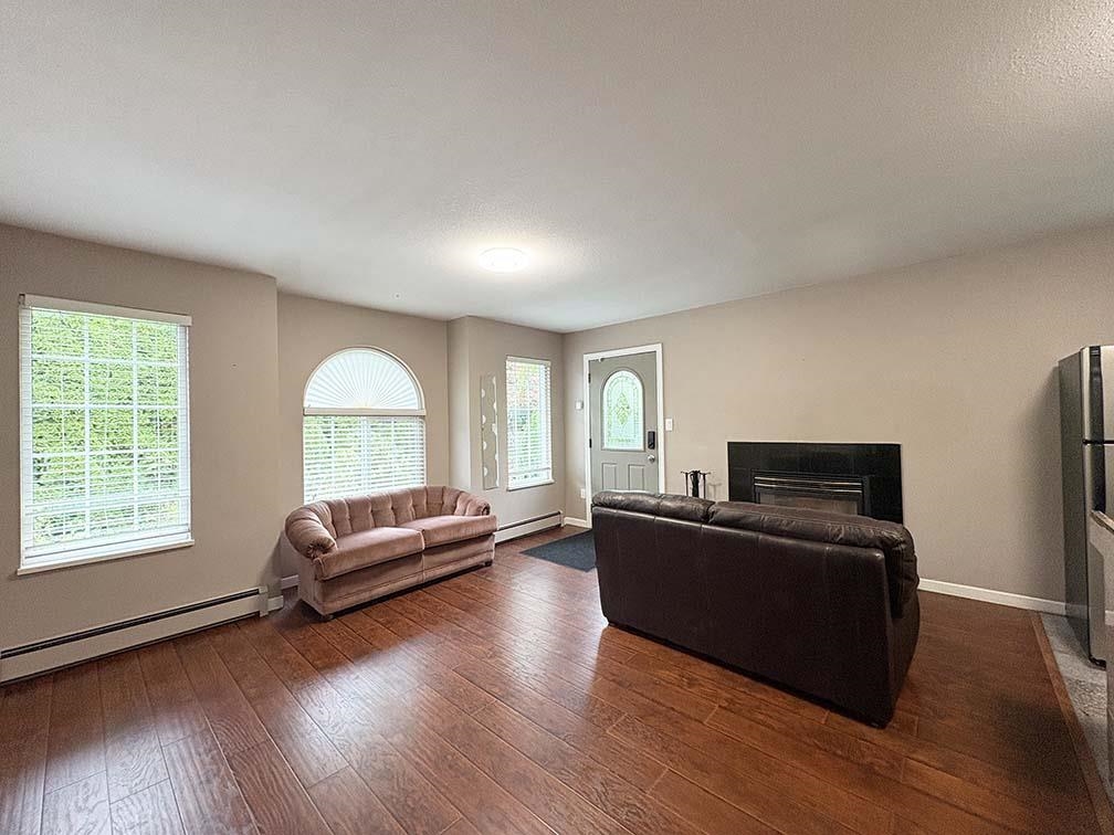 Garden 5225 CANADA WAY, R3172697, BC,