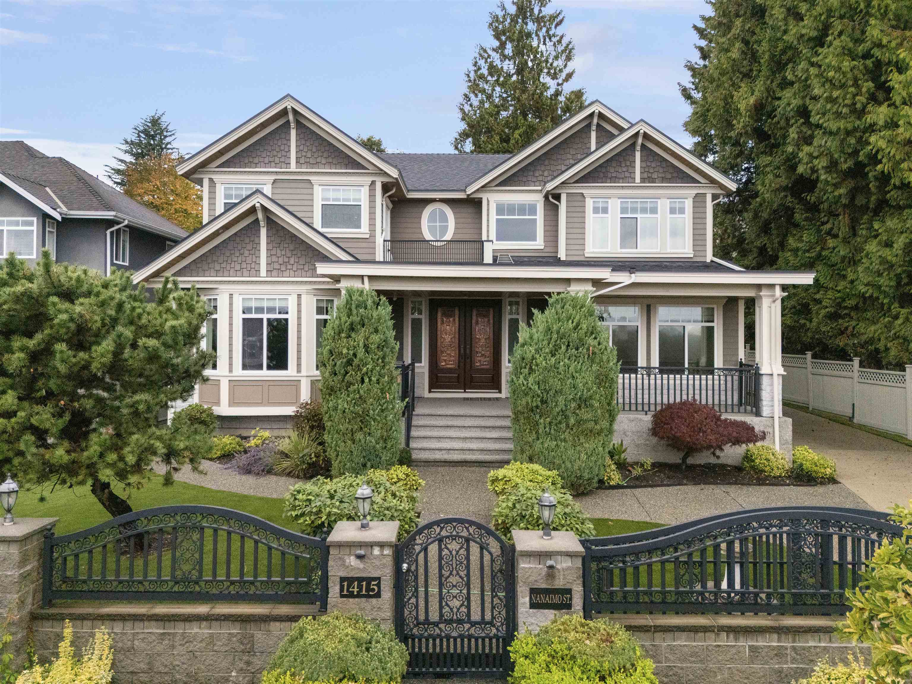 1415 NANAIMO STREET, New Westminster BC V3M 2G3, R3172705, BC,