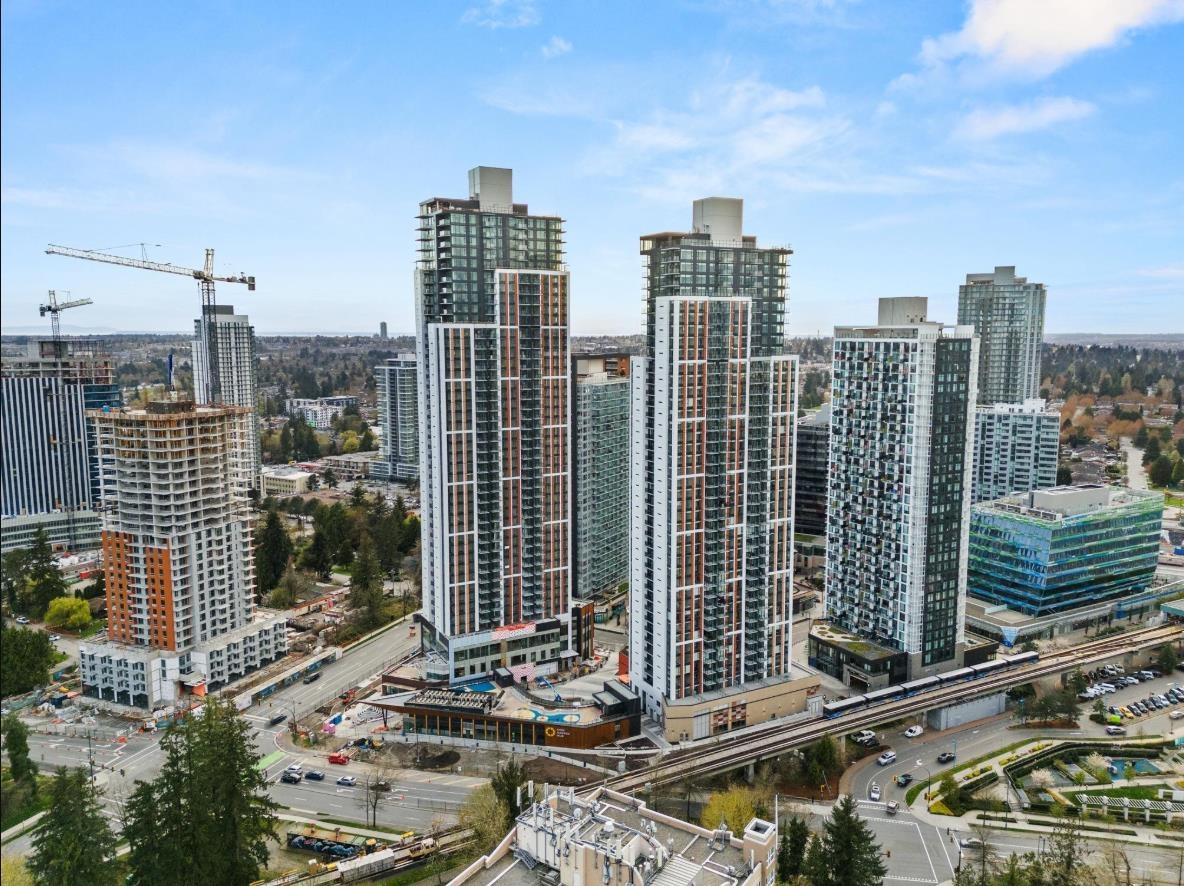 410 13725 GEORGE JCT, Surrey BC V3T 0V7, R3172738, BC,