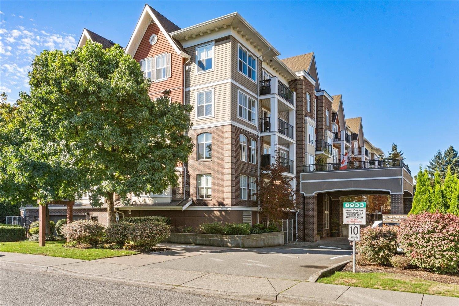 301 8933 EDWARD STREET, R3172821, BC,