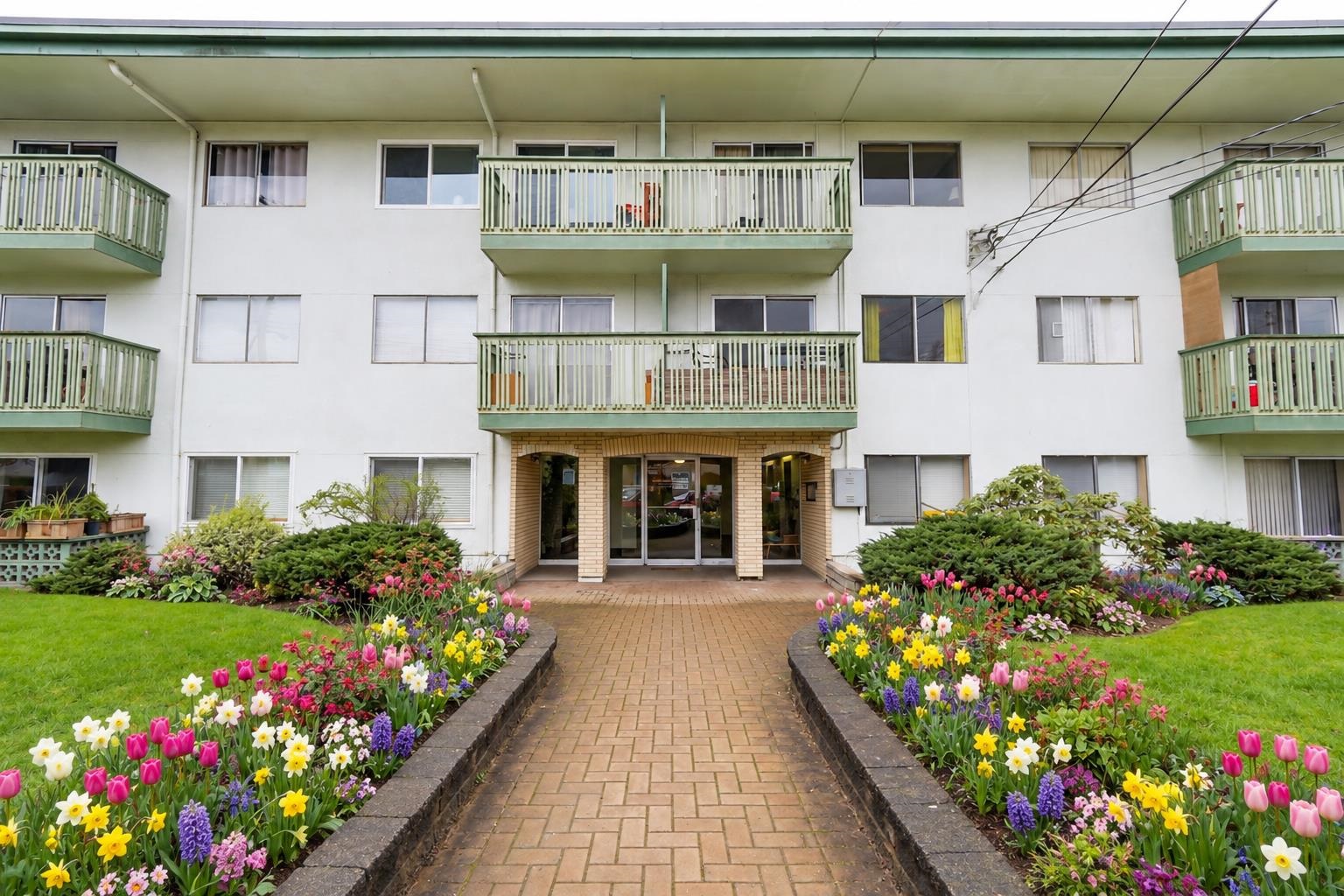 207 36 14TH AVENUE, R3172892, BC,