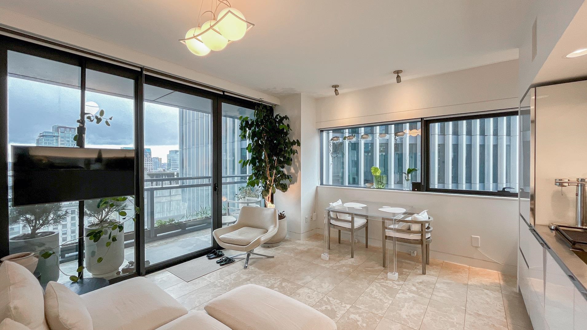 2005 838 W HASTINGS STREET, R3172934, BC,