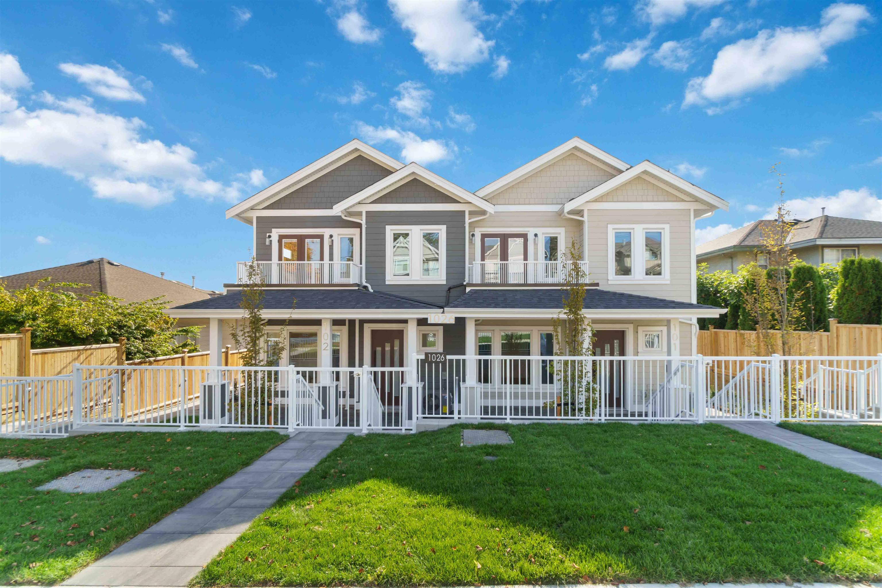 102 1026 STEWART AVENUE, R3173000, BC,