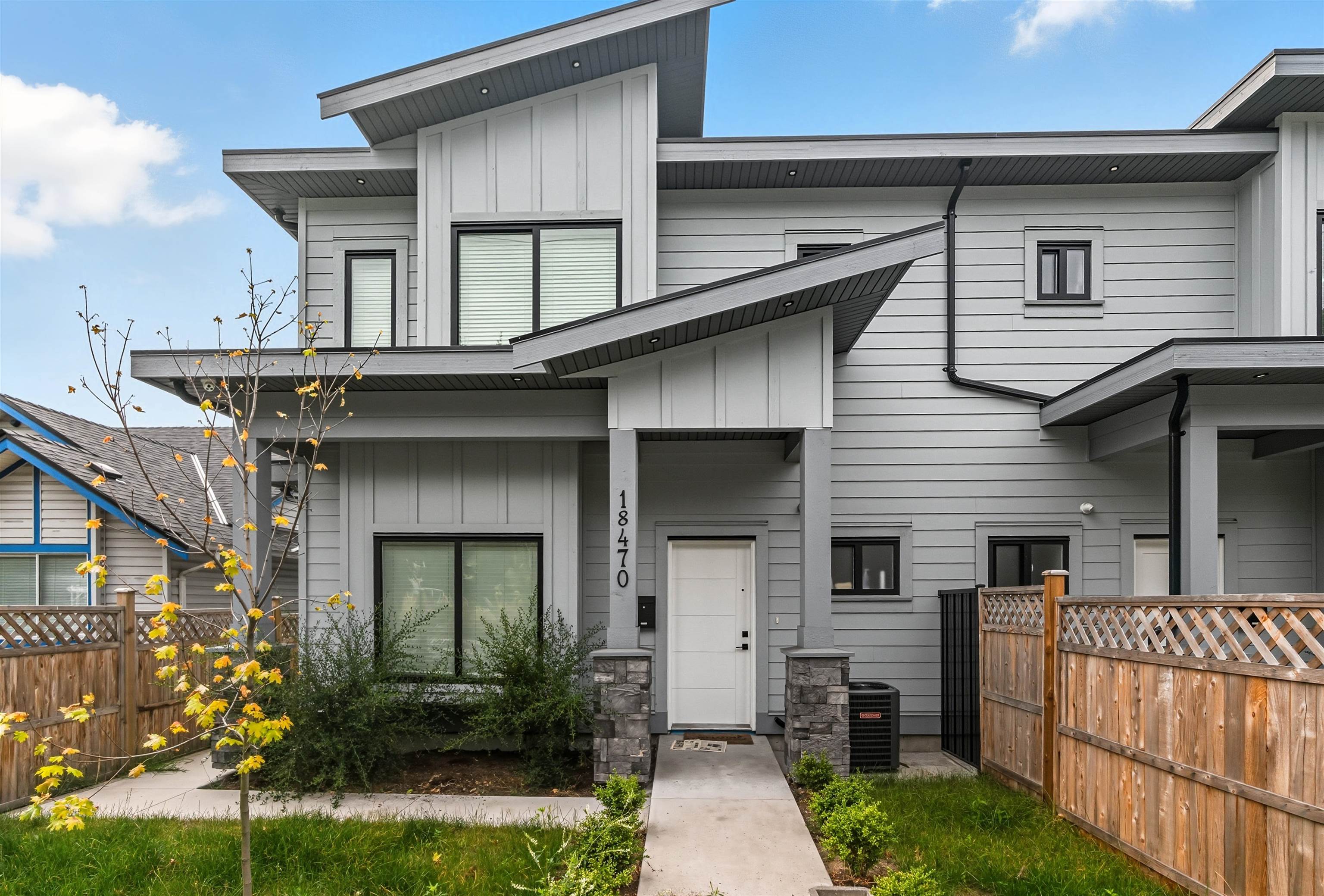 18470 64 AVENUE, Surrey BC V3S 8J6, R3173038, BC,