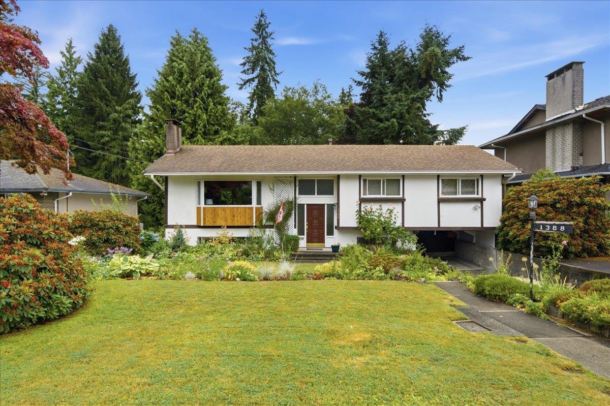 1388 CAMBRIDGE DRIVE, Coquitlam BC V3J 2P7, R3173049, BC,
