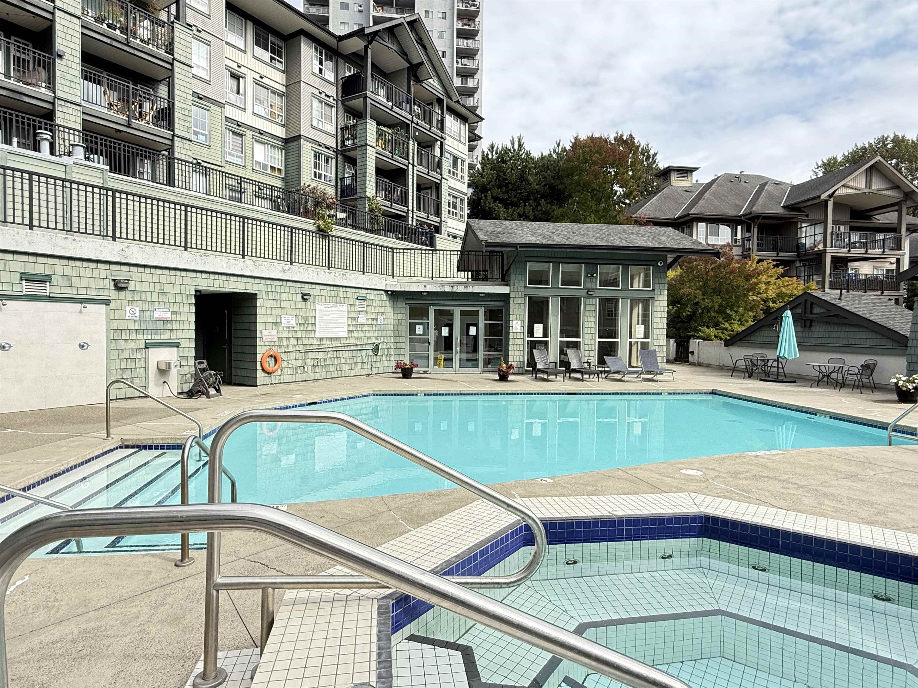 18X 9133 GOVERNMENT STREET, R3173064, BC,