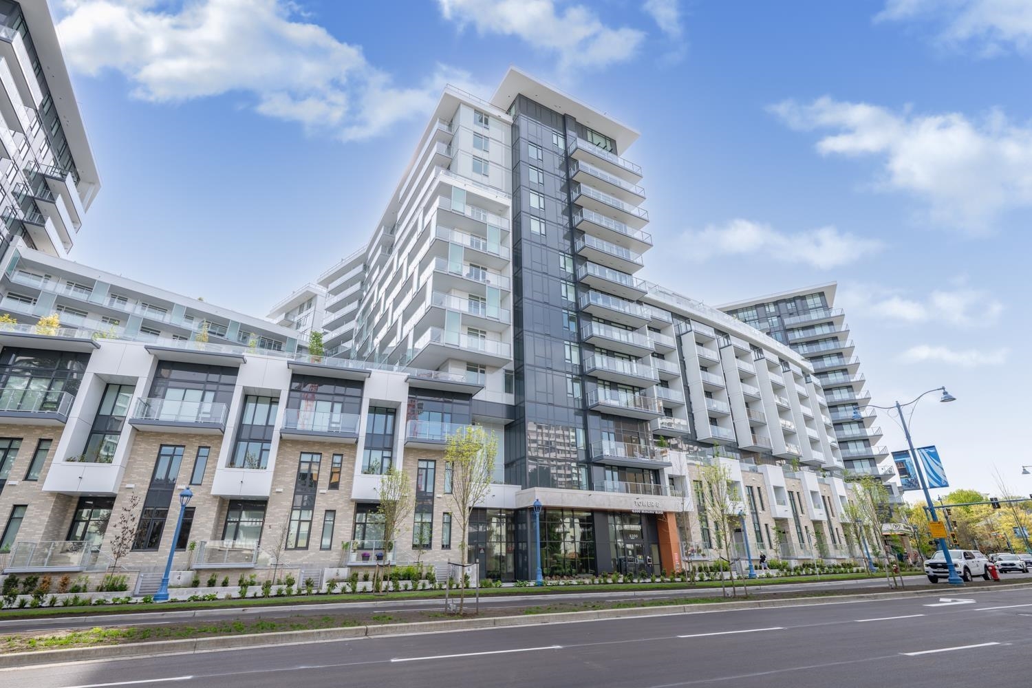 420 6300 MINORU BOULEVARD, R3173122, BC,