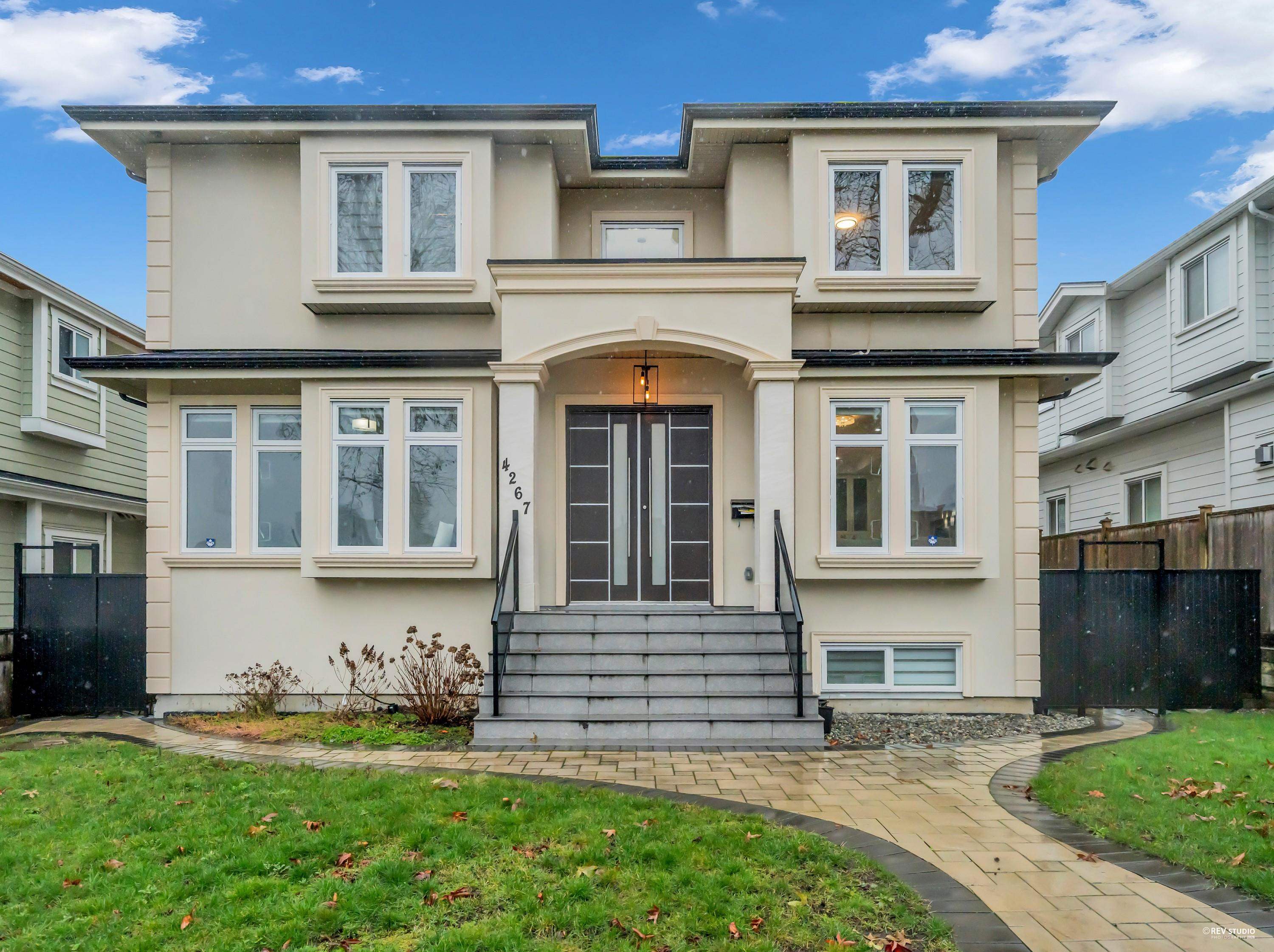 4267 PARKER STREET, Burnaby BC V5C 3C4, R3173144, BC,