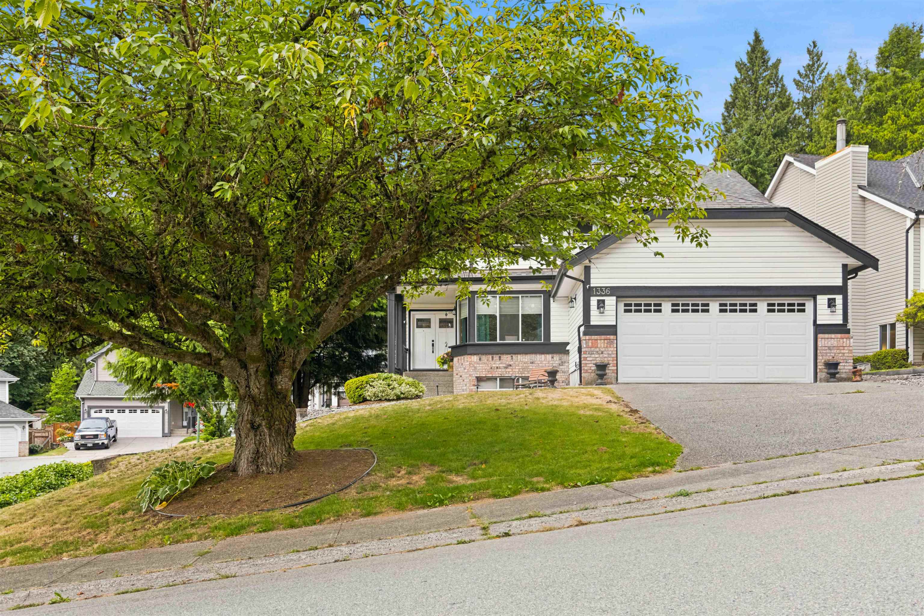 1336 CIMARRON DRIVE, Coquitlam BC V3B 7E5, R3173153, BC,