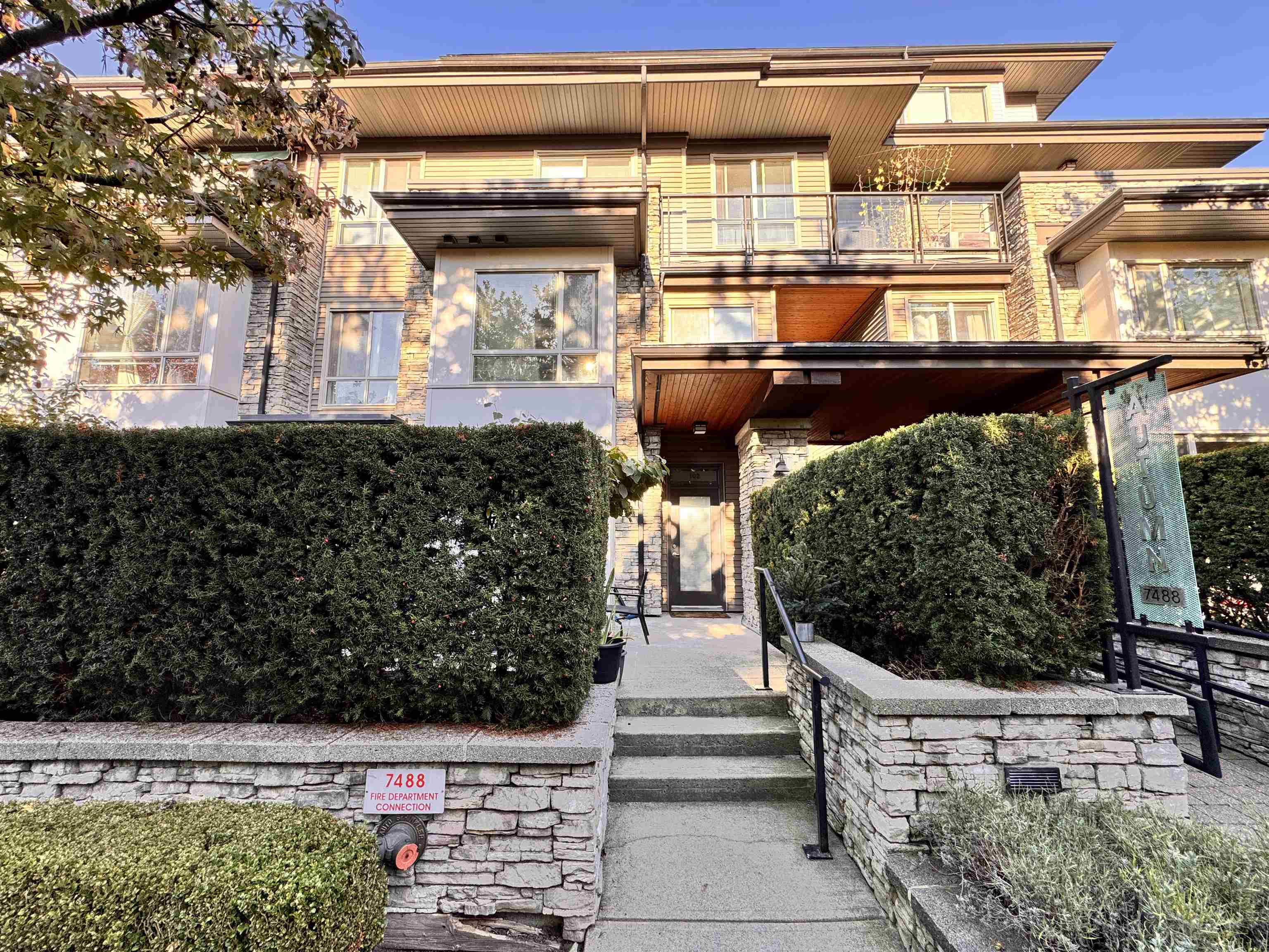 102 7488 BYRNEPARK WALK, R3173227, BC,