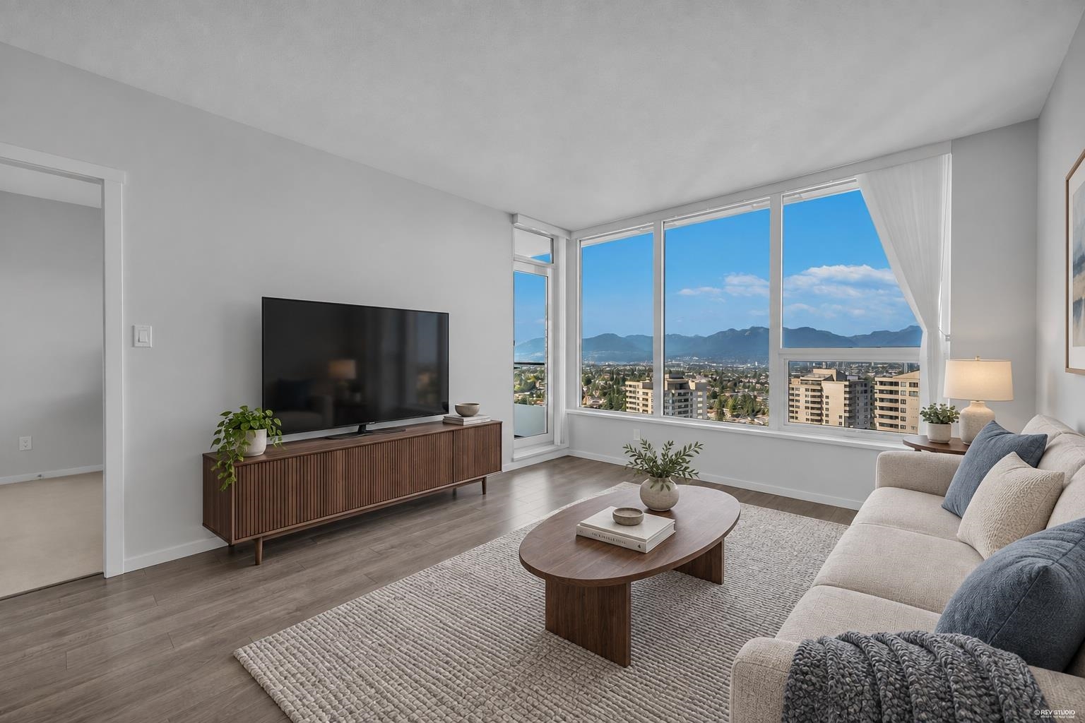 2608 5883 BARKER AVENUE, R3173362, BC,